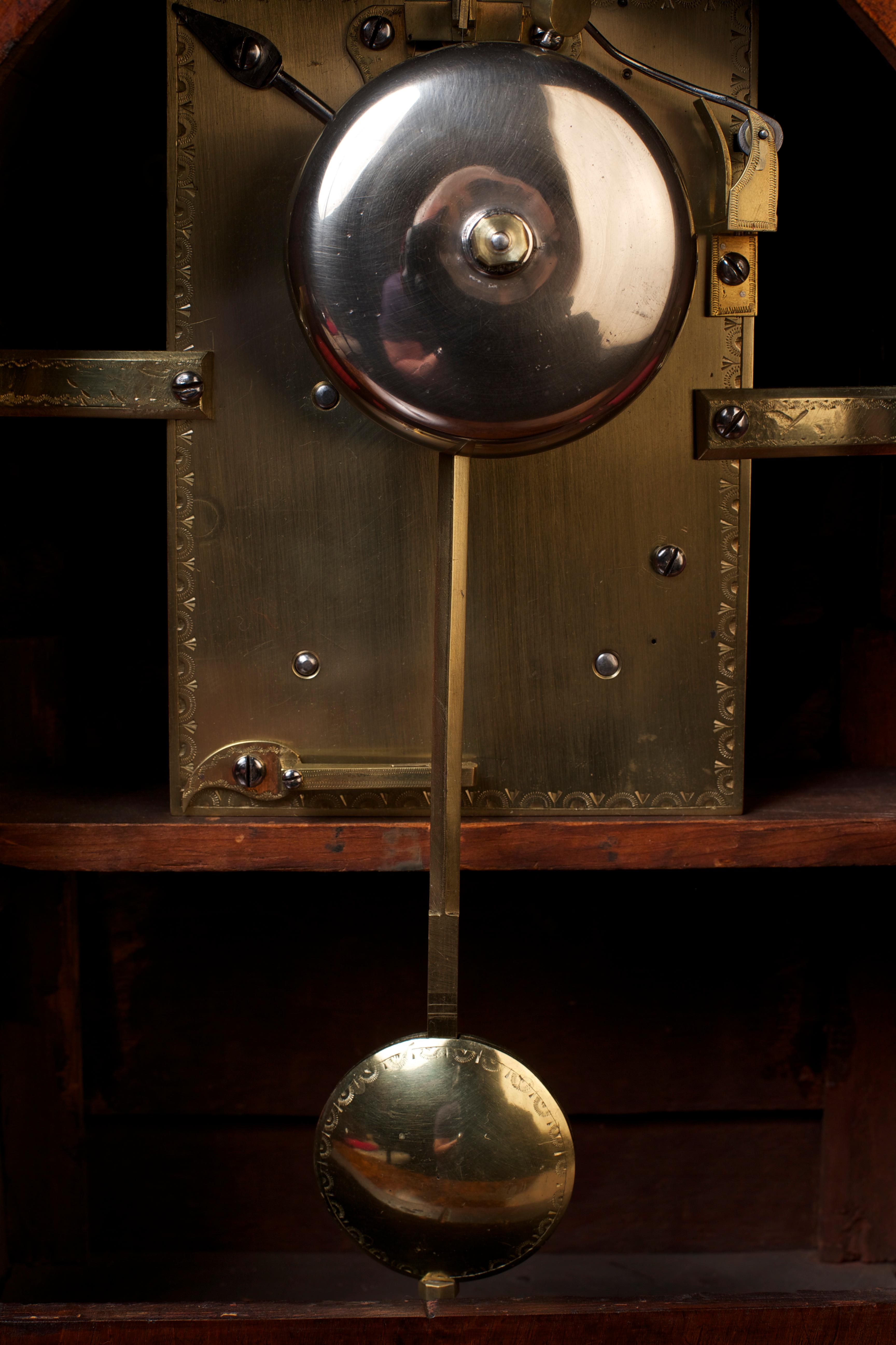 Early 19th Century Regency Mahogany Striking Bracket Clock