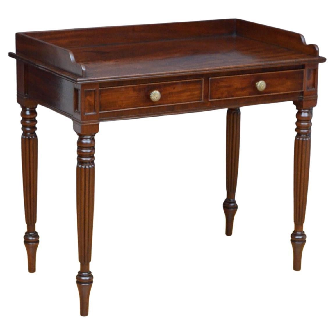 Regency Mahogany Table in the Manner of Gillows
