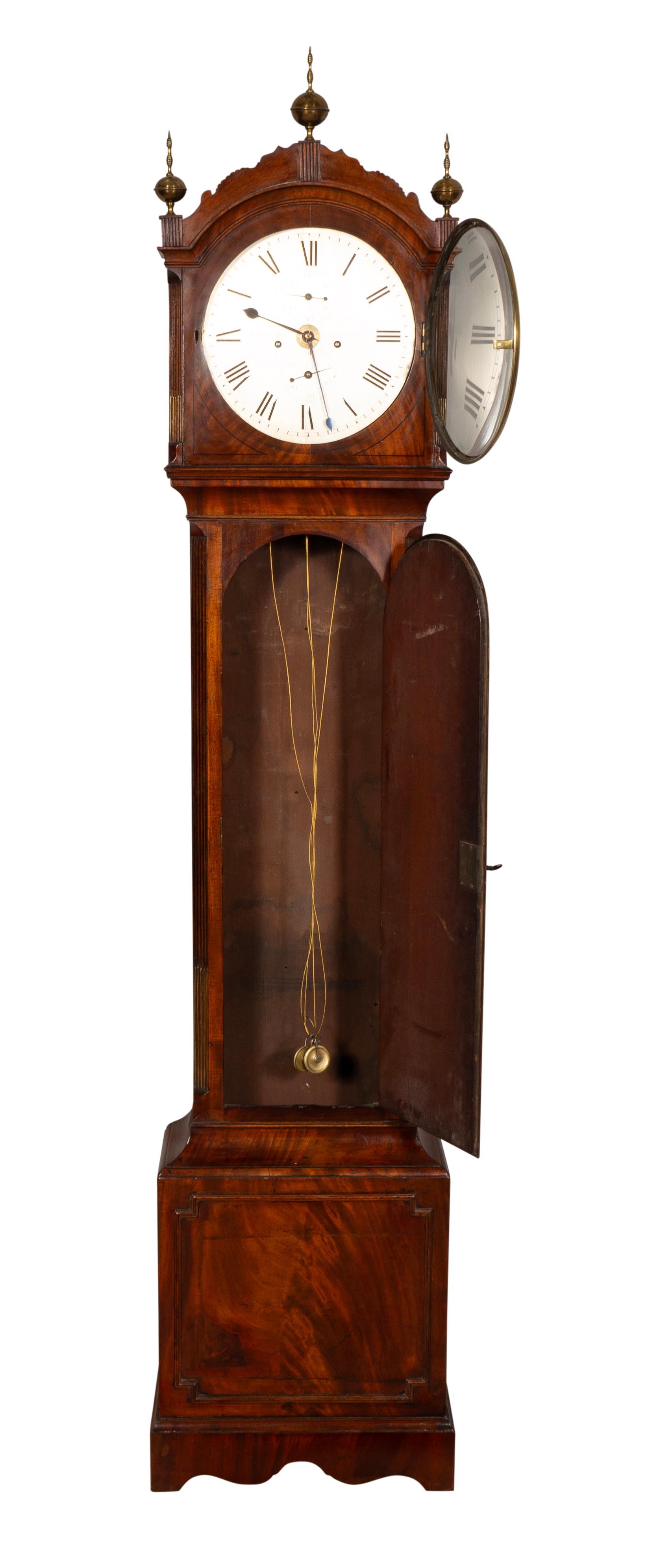 Reloj de caja alta de caoba de la Regencia Por W. Ashford, Londres en venta 2
