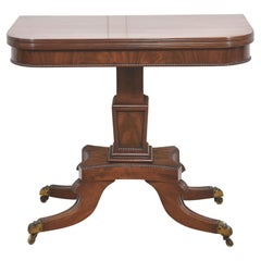 Mesa de té de caoba de la Regencia