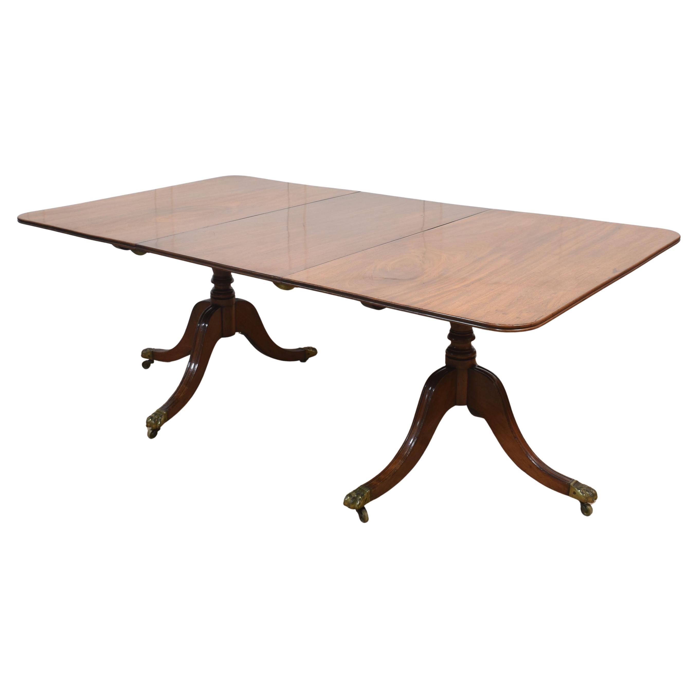 Regency mahogany twin pillar dining table For Sale