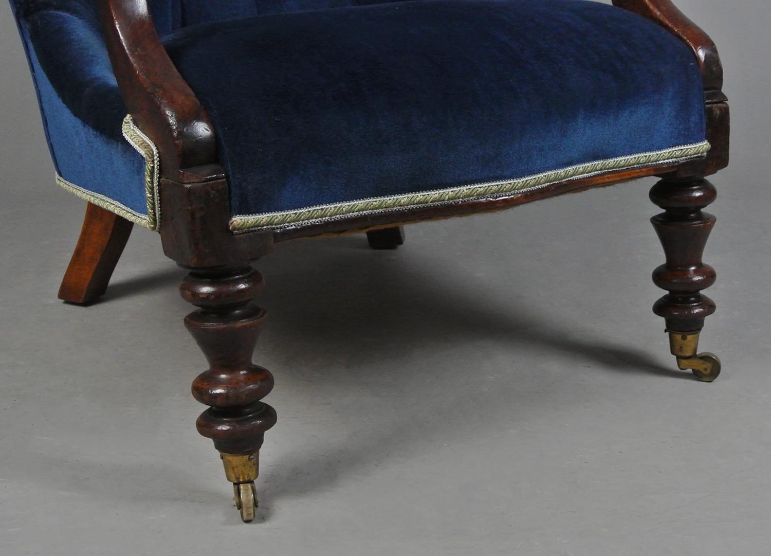Sehr bequemer Regency-Bibliotheksstuhl aus Mahagoni im Regency-Stil, um 1820 (19. Jahrhundert) im Angebot