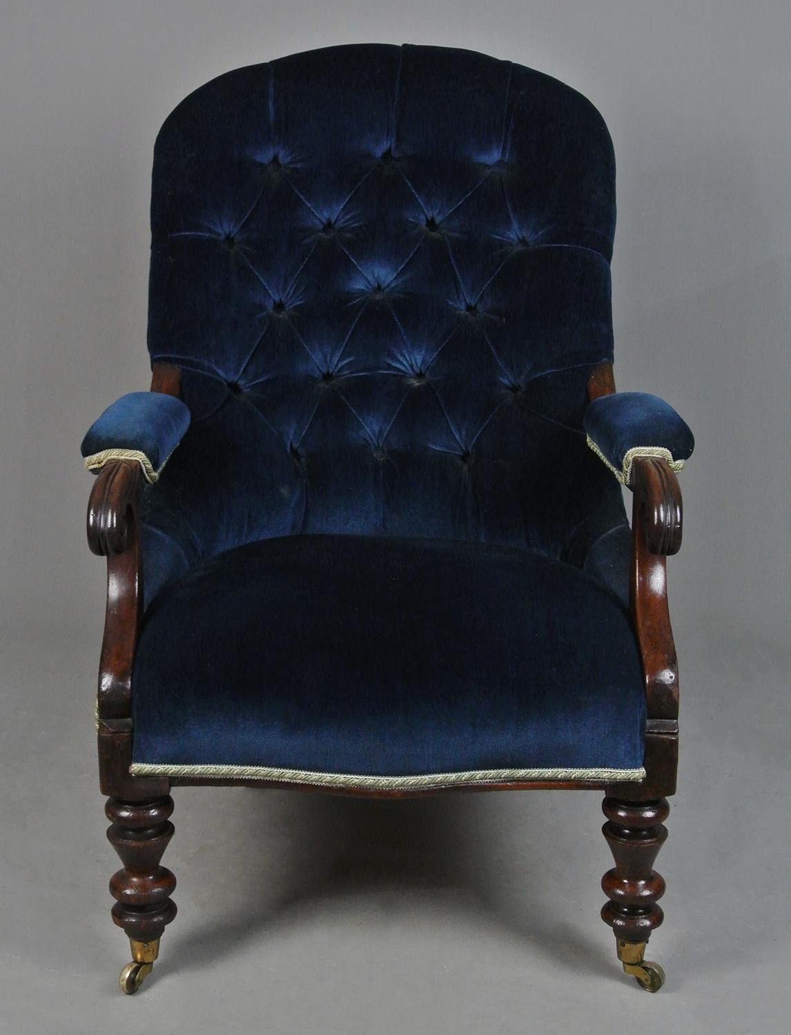 Regency Mahogany Very Comfortable Library Chair c. 1820 For Sale 1