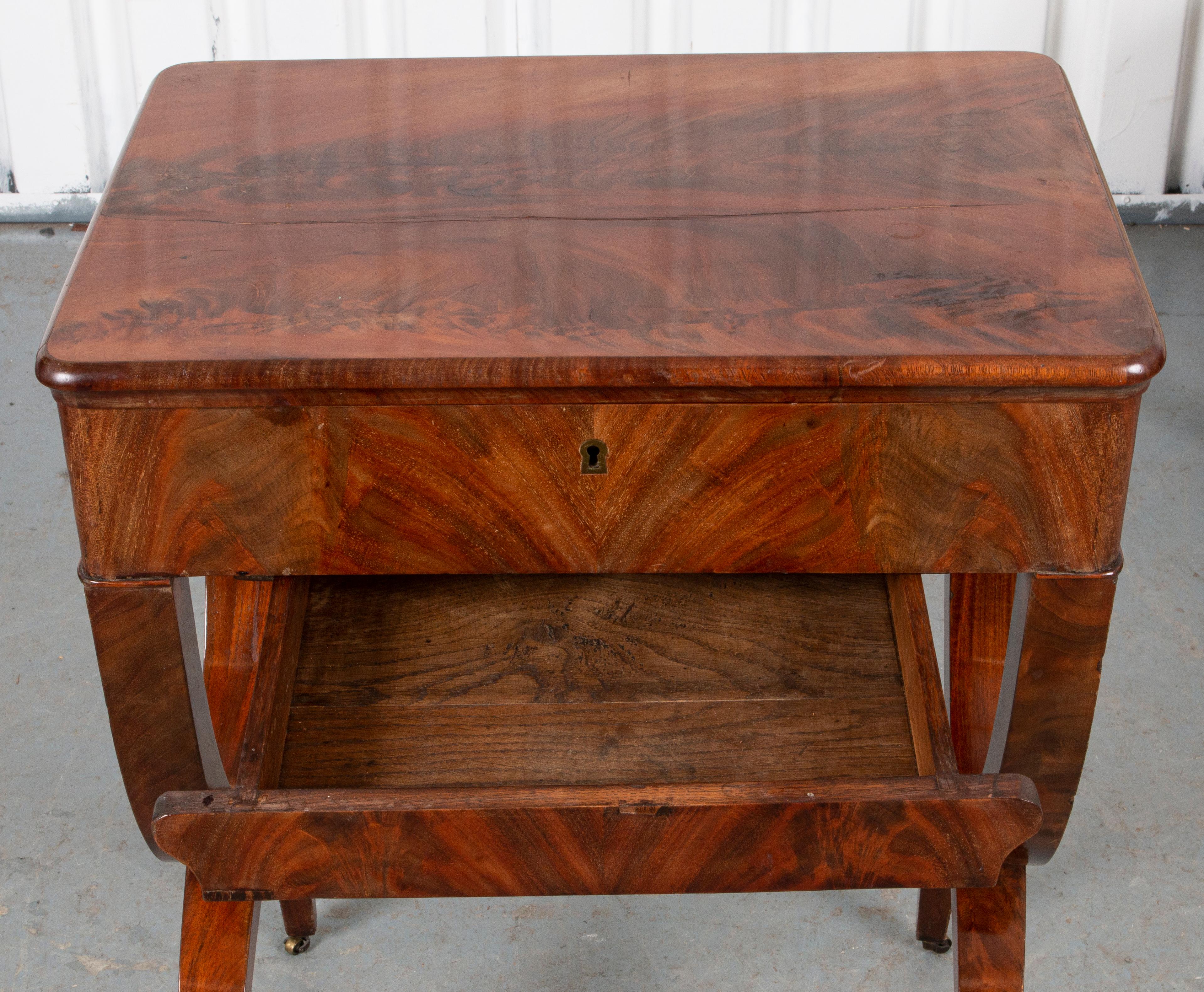 Regency mahogany work / sewing Table.