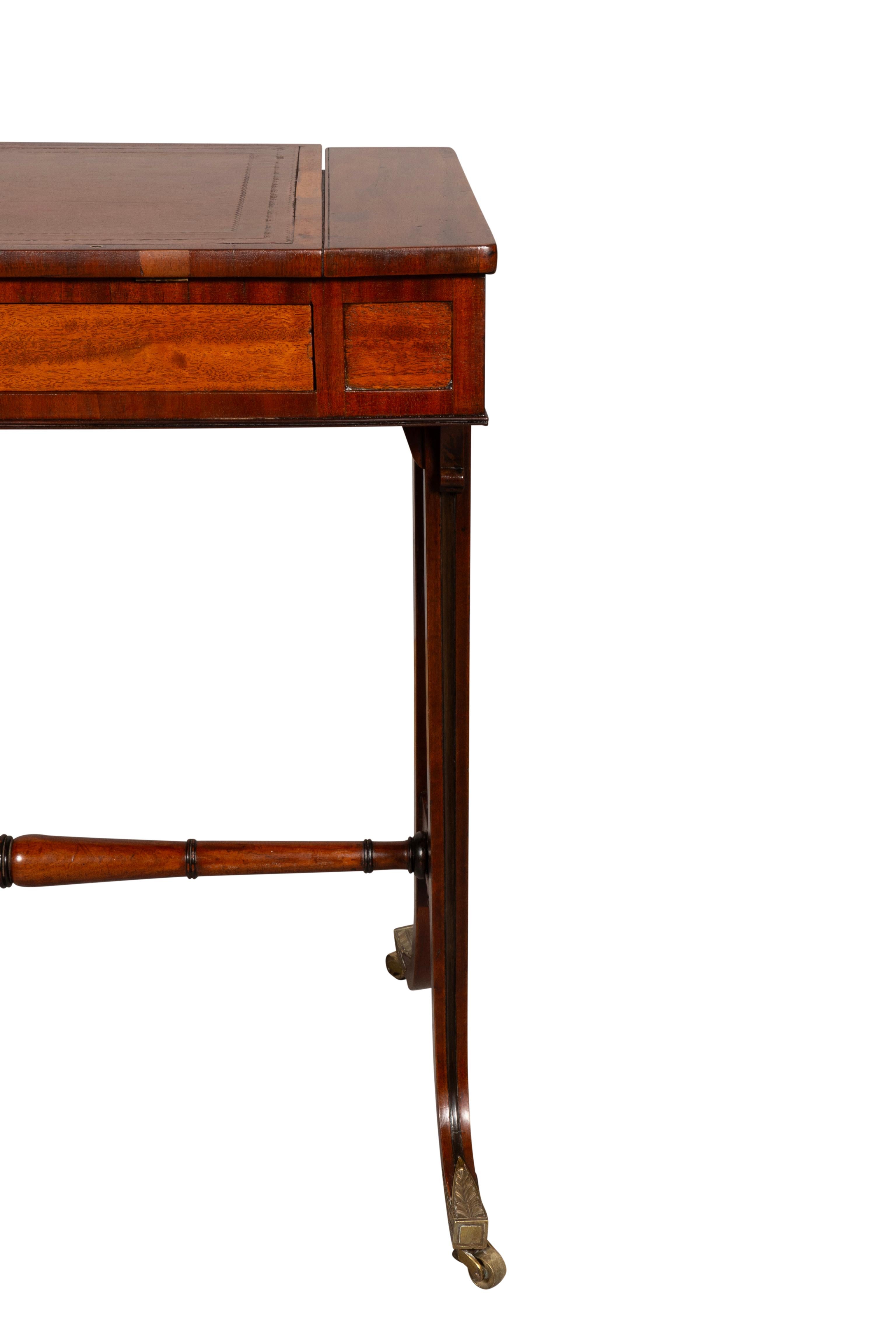 Regency Mahogany Writing Table By Gillows Of Lancaster For Sale 9