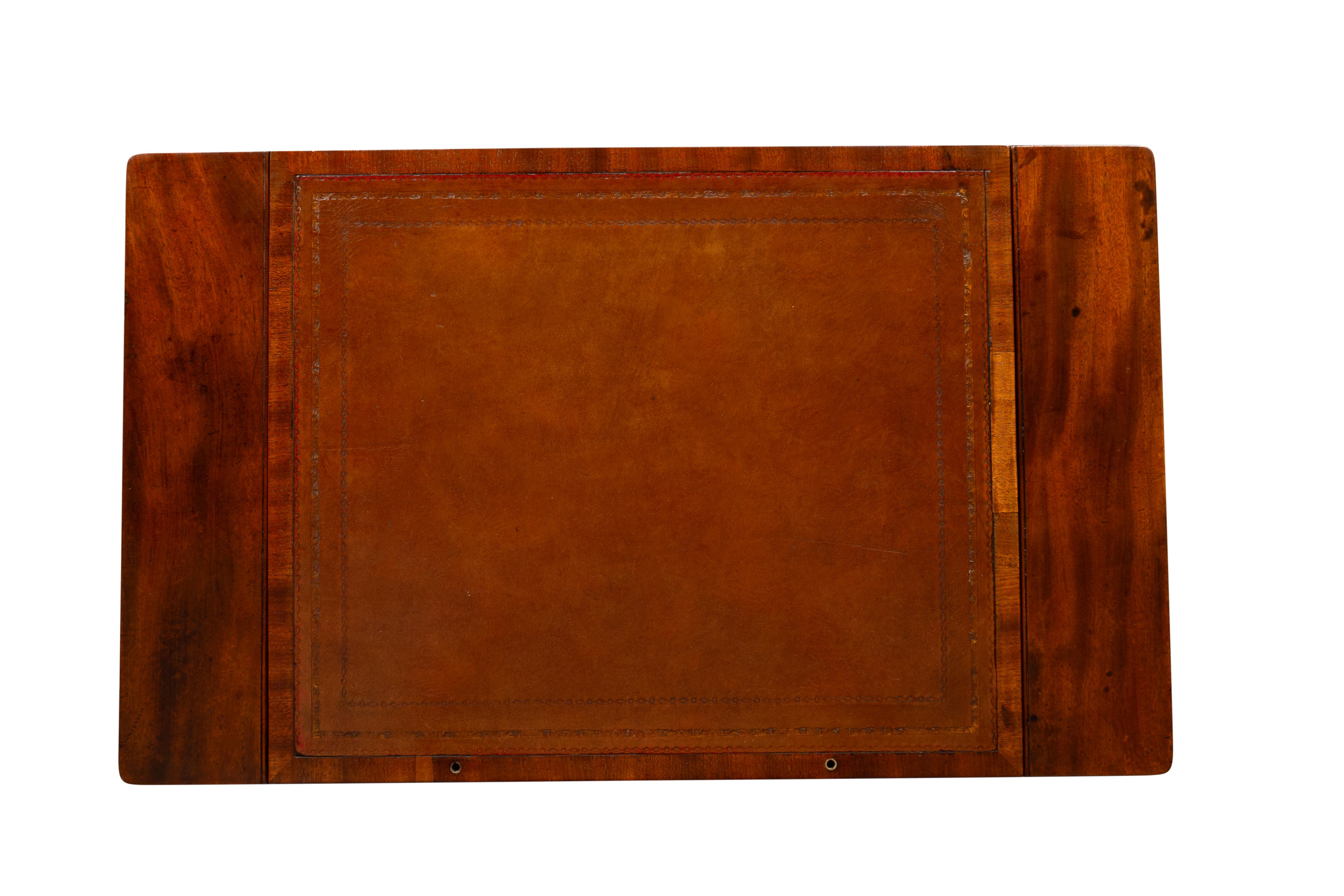 Regency Mahogany Writing Table By Gillows Of Lancaster For Sale 14