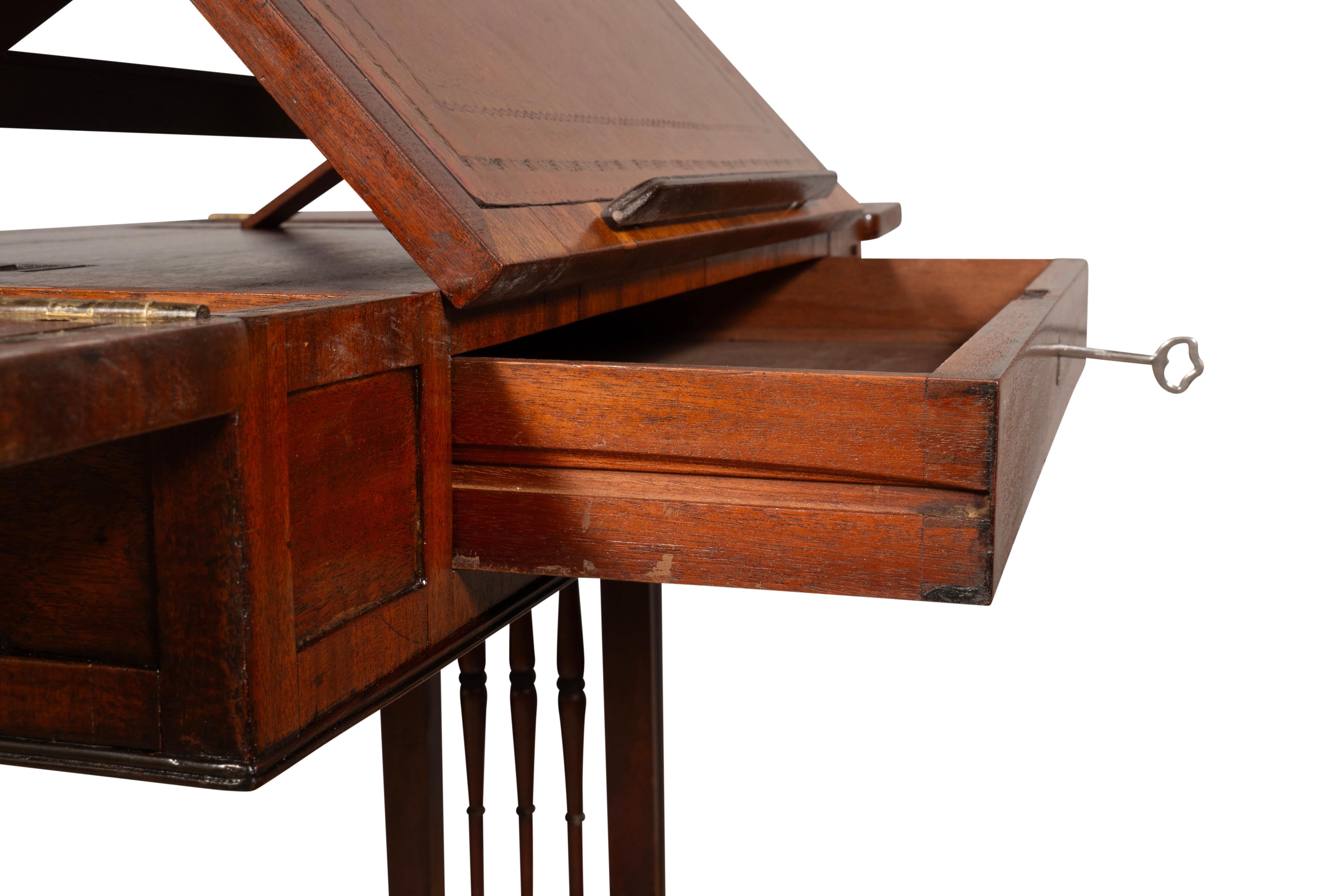 Regency Mahogany Writing Table By Gillows Of Lancaster For Sale 2