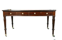 Mesa de escritorio de caoba Regency