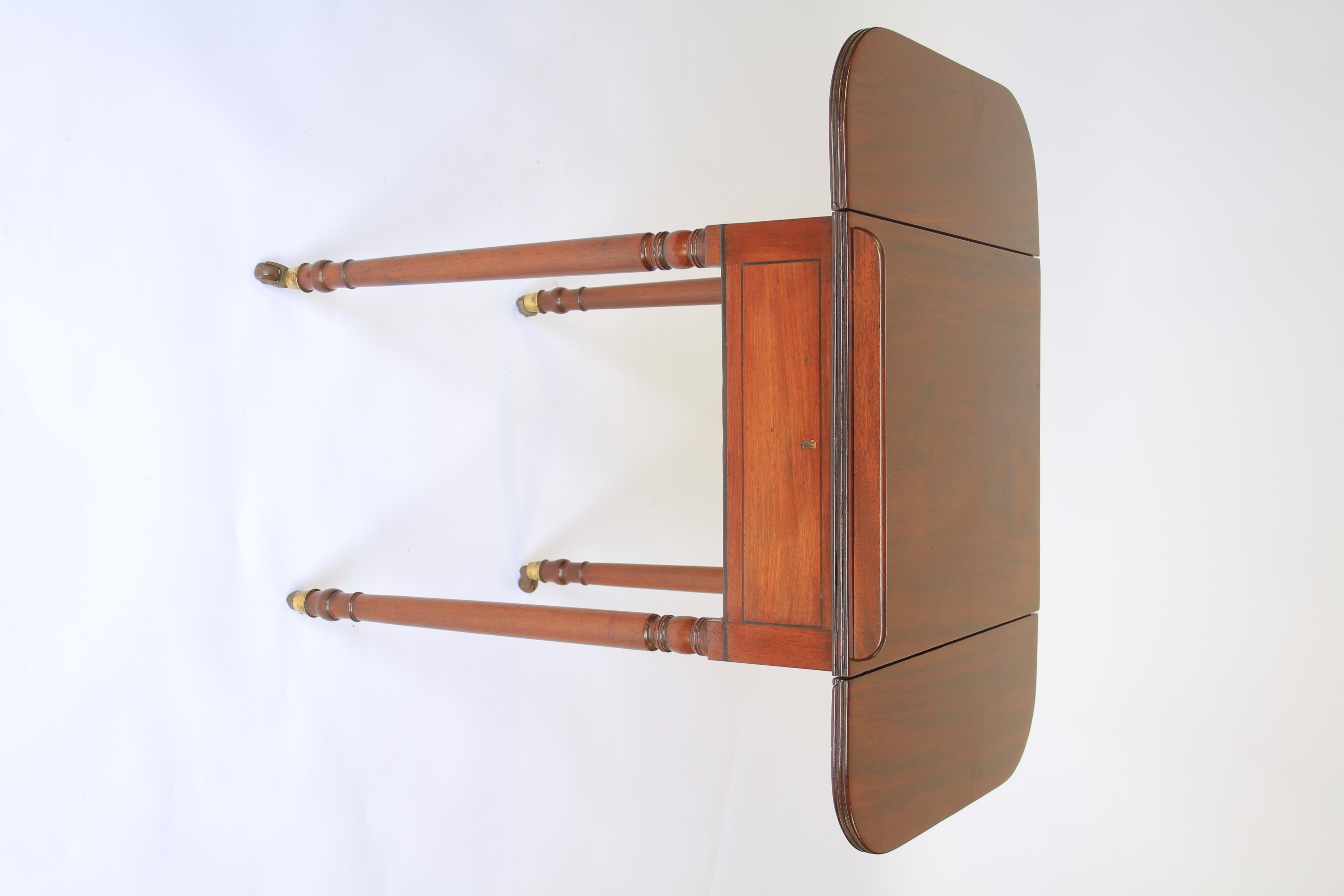 Regency Mahogany writing table with Rachet top For Sale 4