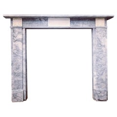 Cornice per caminetto in marmo statuario e Bardigilo in stile Regency