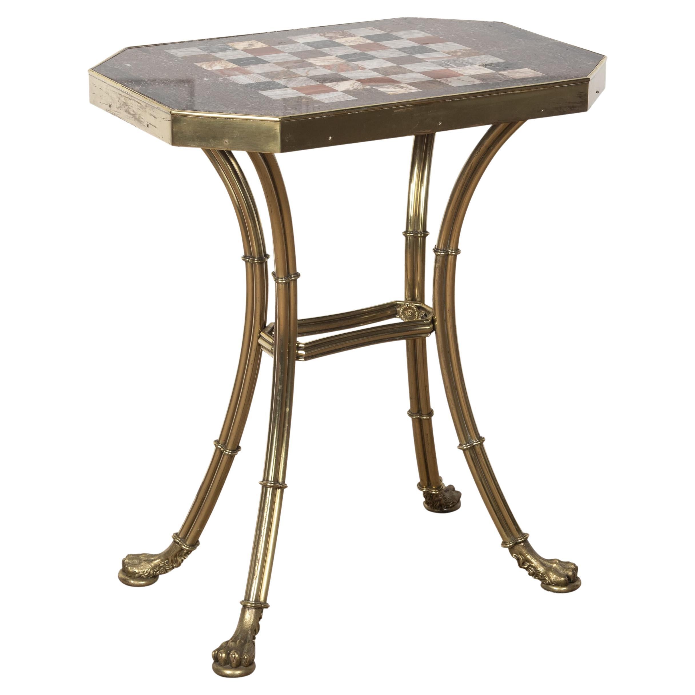 Table d'échecs en marbre et laiton doré de style Régence en vente