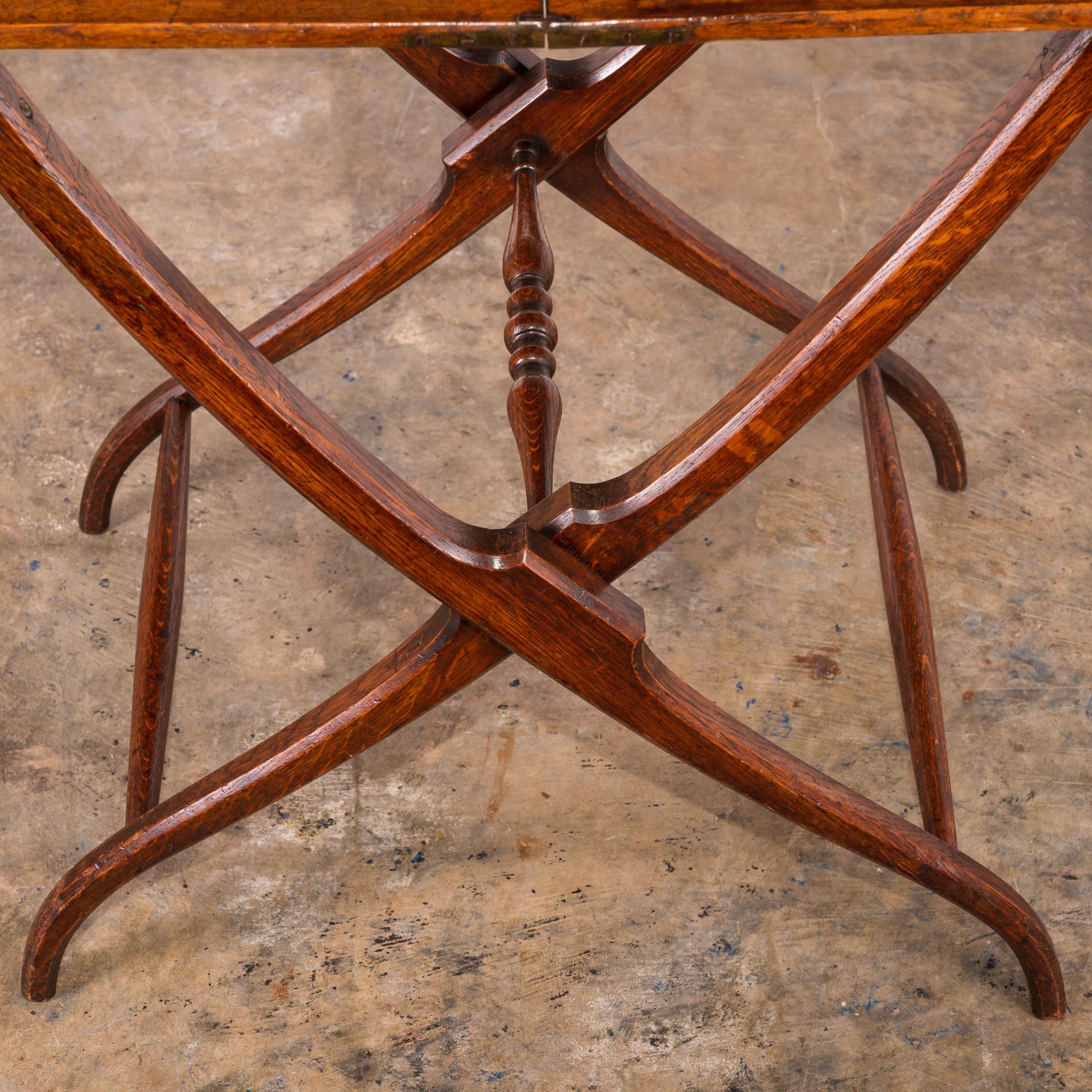 Wood Regency Oak Coaching Table For Sale