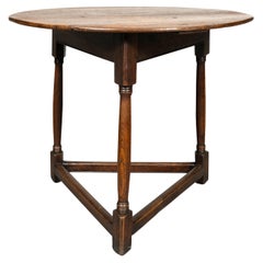 Regency Oak Cricket Table