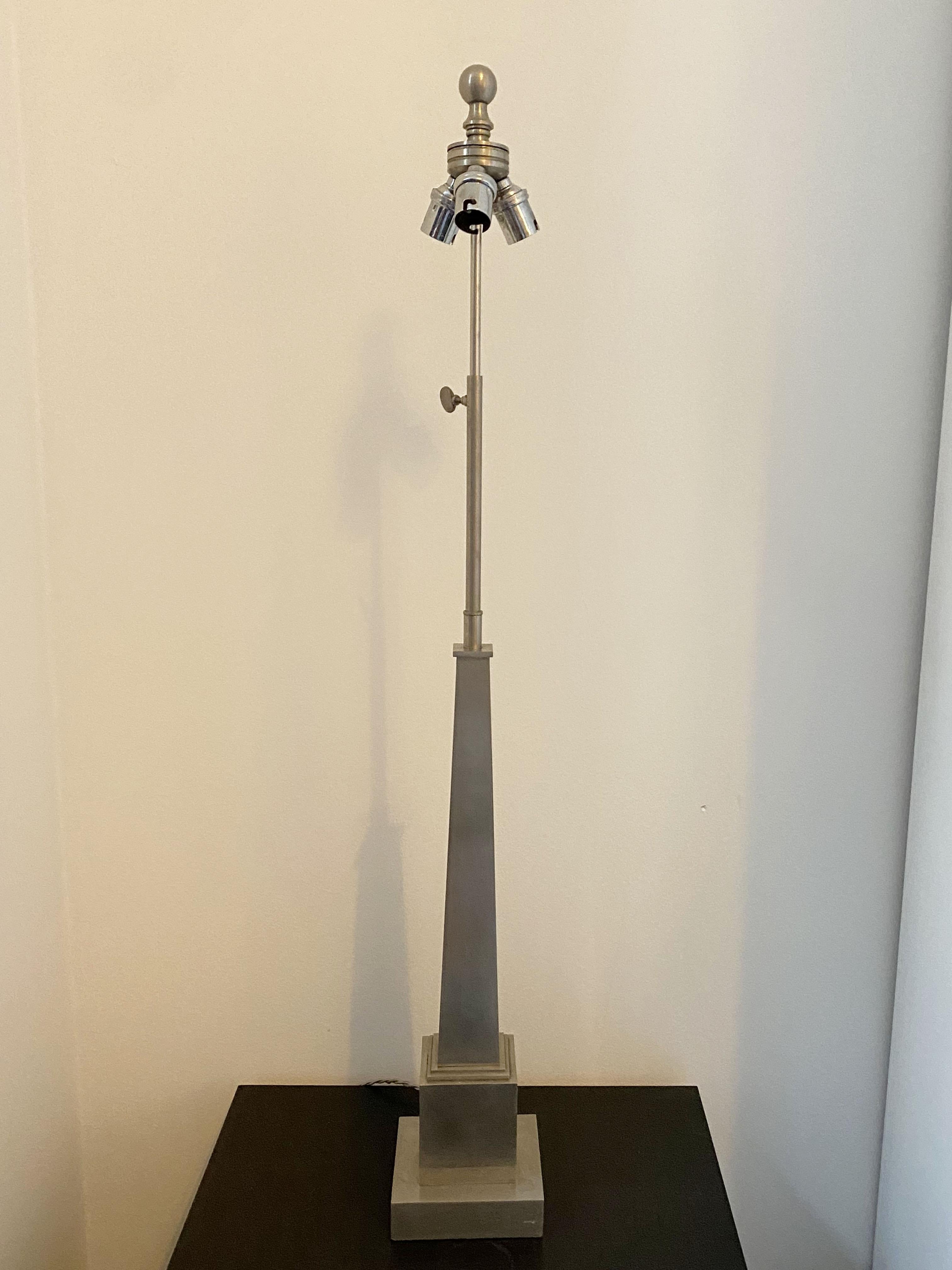 Mid-20th Century Regency Obelisk Shaped Table Lampe in Chromed Bronze, Maison Charles, 1960s For Sale