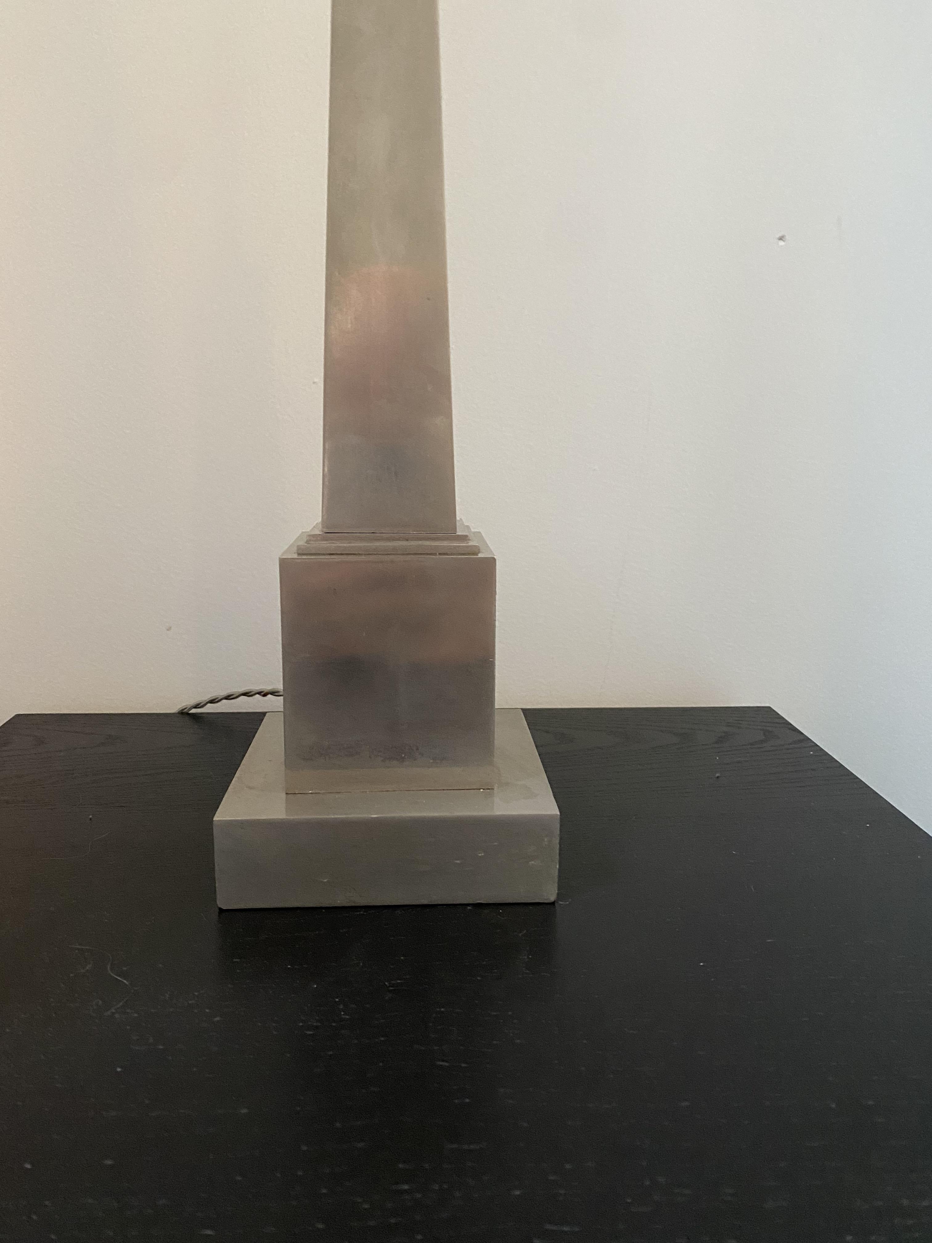 Brass Regency Obelisk Shaped Table Lampe in Chromed Bronze, Maison Charles, 1960s For Sale