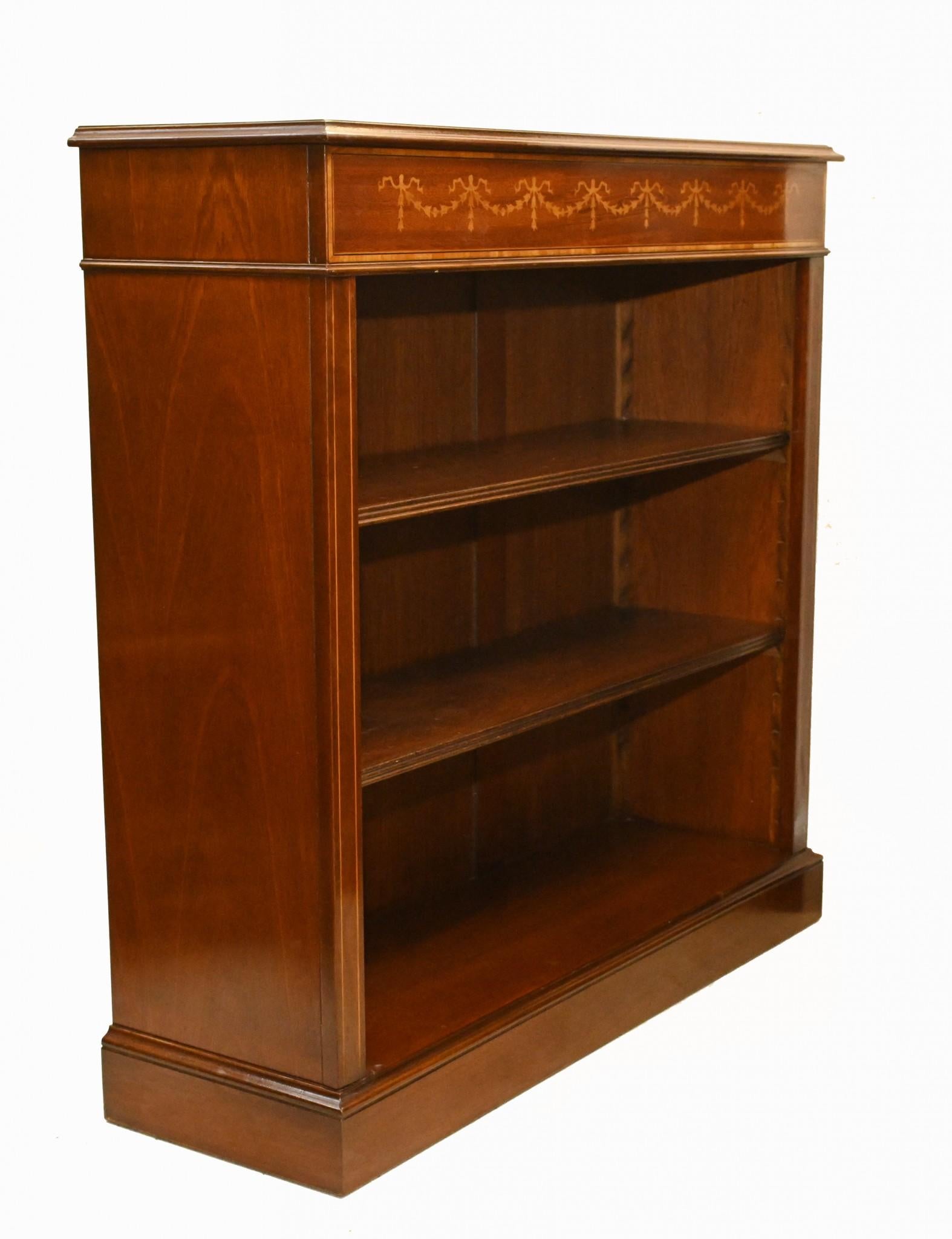 Viewings possible in our Hertfordshire warehouse - please contact for an appointment
Gorgeous single English Sheraton style low openfront bookcases hand crafted from mahogany
Hand crafted in England to centuries old traditions - will last for many