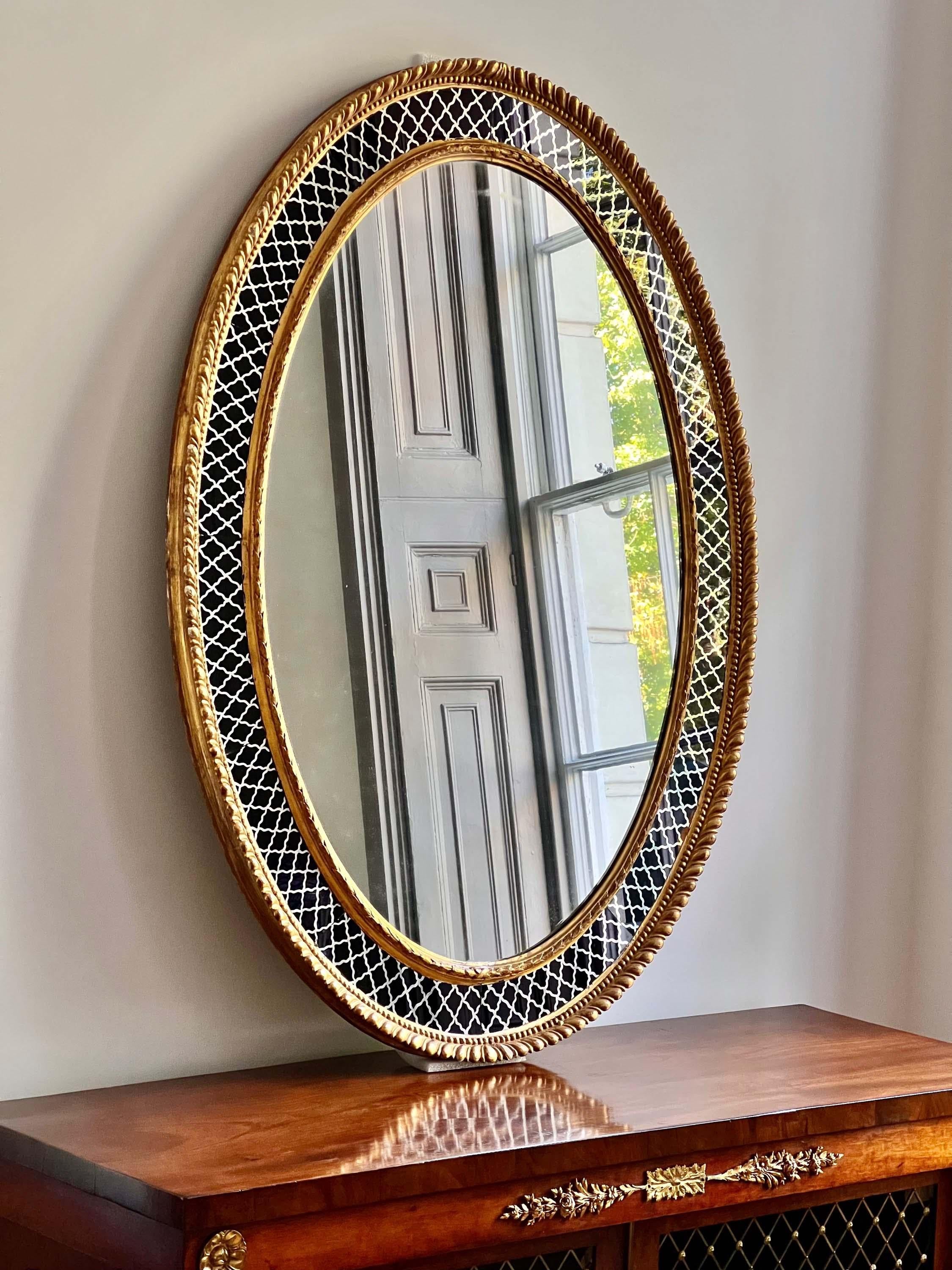 Regency Oval Gilt Wall Mirror with Églomisé Border For Sale 1