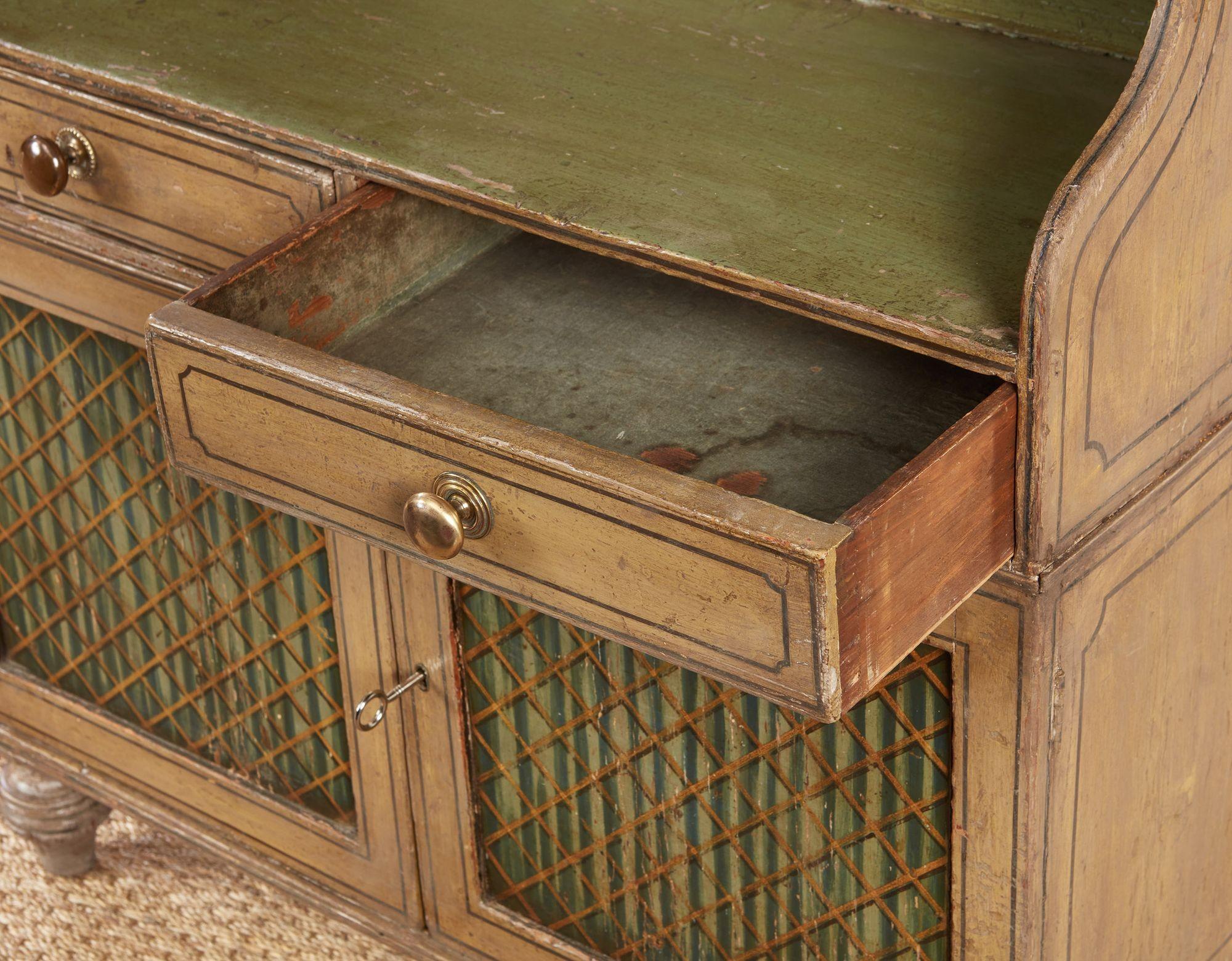 Libreria con mobile dipinto Regency in vendita 4