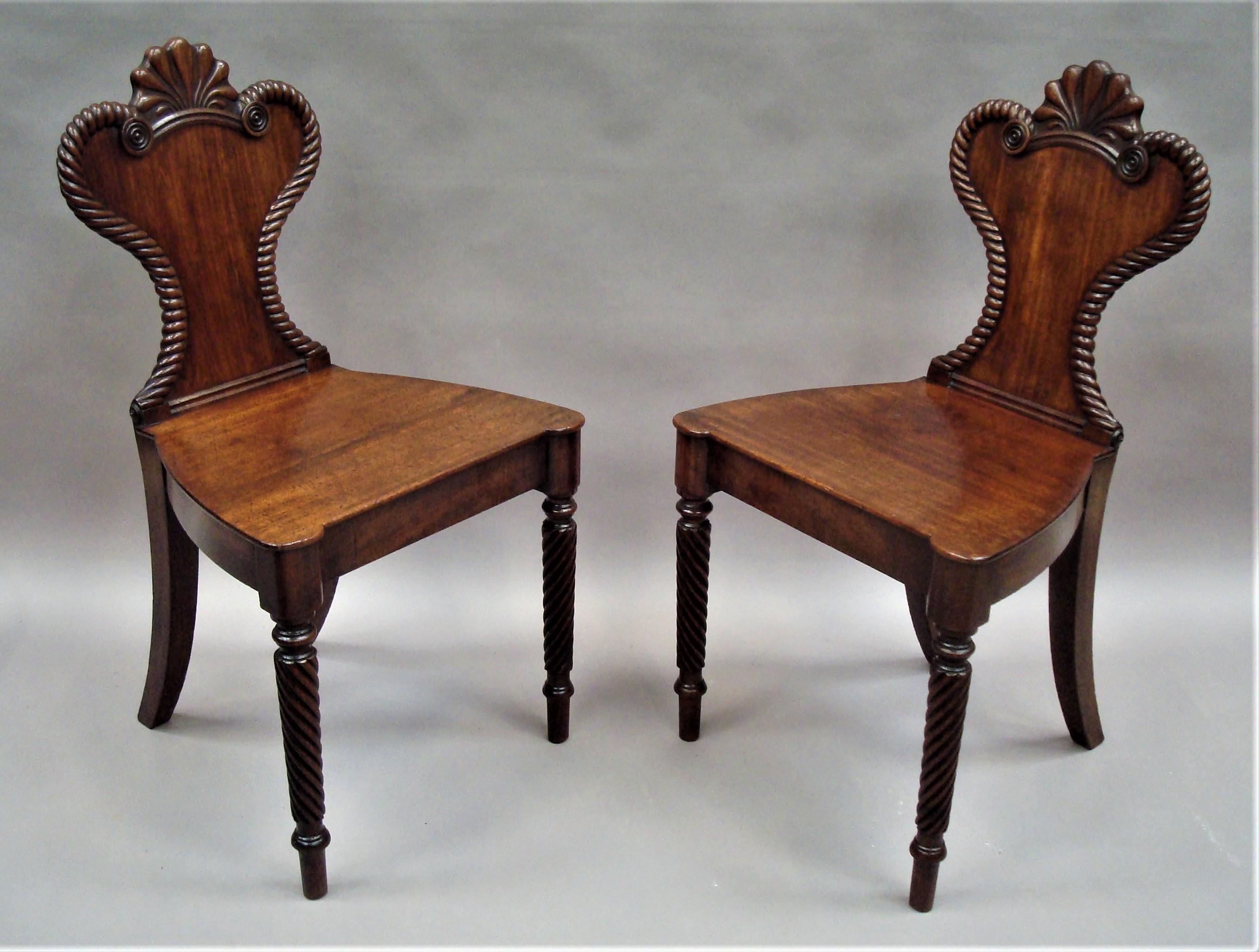 Regency Pair of Mahogany Hall Chairs In Good Condition For Sale In Moreton-in-Marsh, Gloucestershire