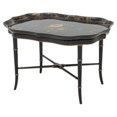Regency-Tisch mit Tablett aus Pappmaché, CIRCA 1820