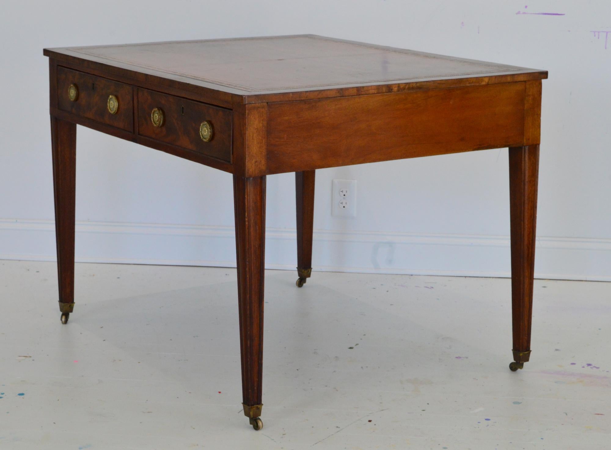 Regency Partners Desk or Writing Table of Mahogany For Sale 2
