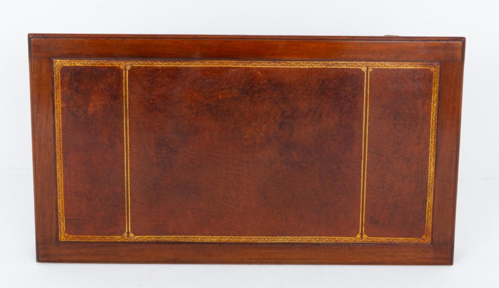 Early 20th Century Regency Pedestal Desk Mahogany Writing Table For Sale