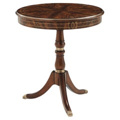 Regency Pedestal Runder Beistelltisch