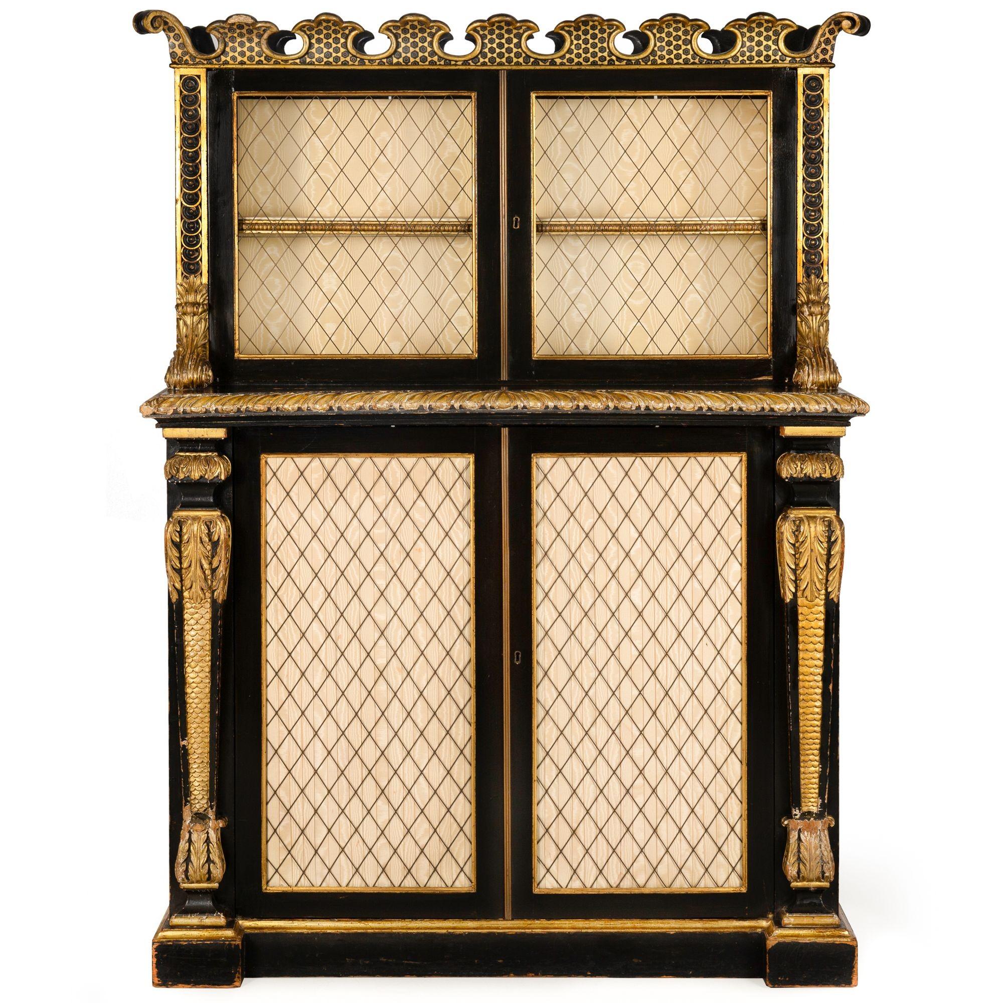 Mueble librería pintado de negro y dorado del periodo de la Regencia, S. XIX Ebonizado en venta