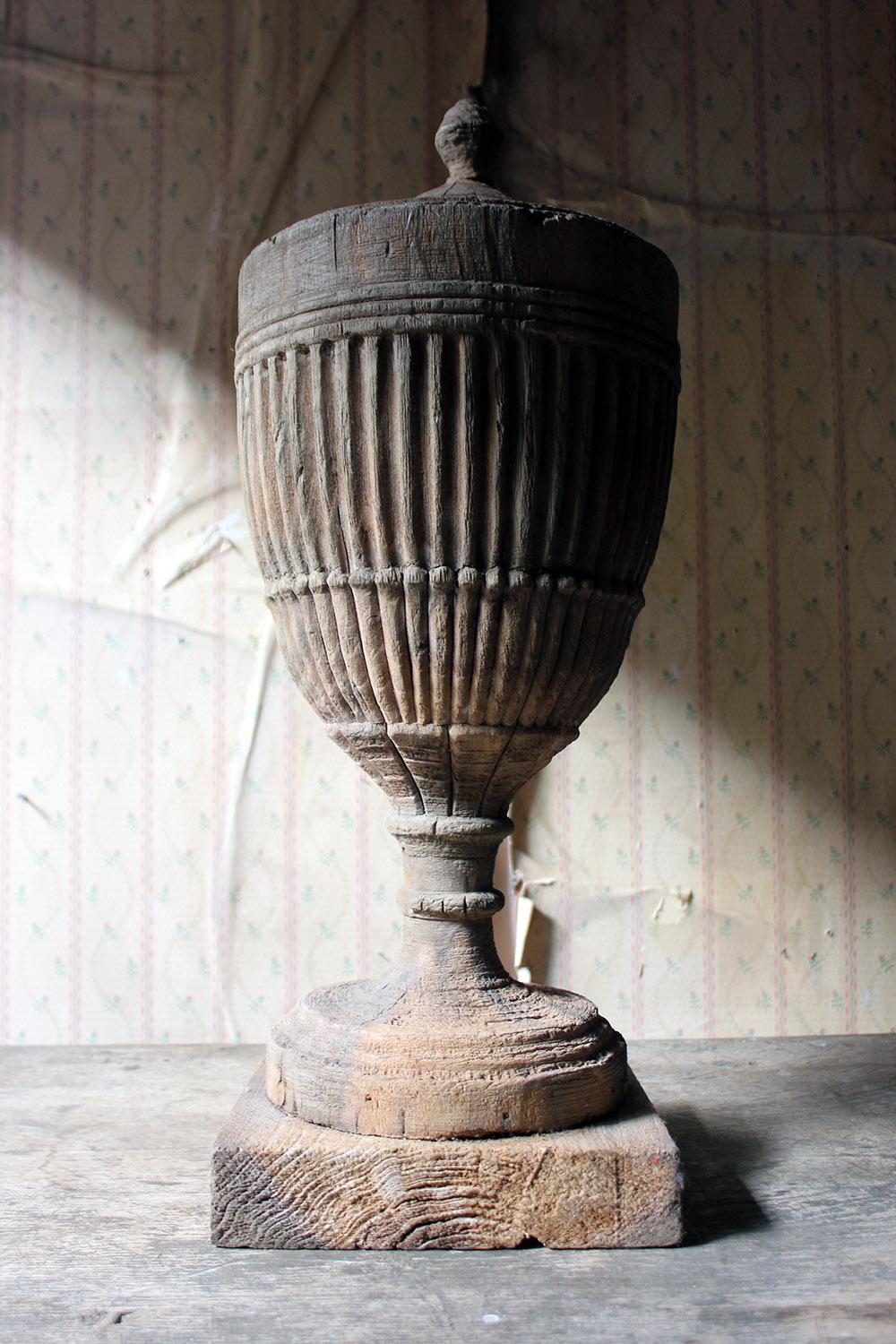 Regency Period Carved Stripped Pine Neoclassical Architectural Urn, circa 1800 1