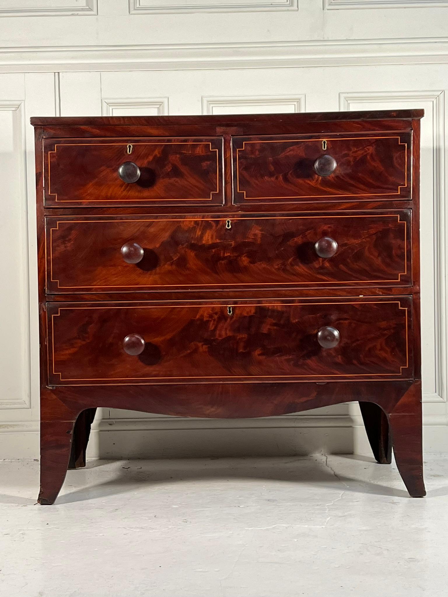 Regency Period Chest of Drawers In Good Condition For Sale In Warrington, GB