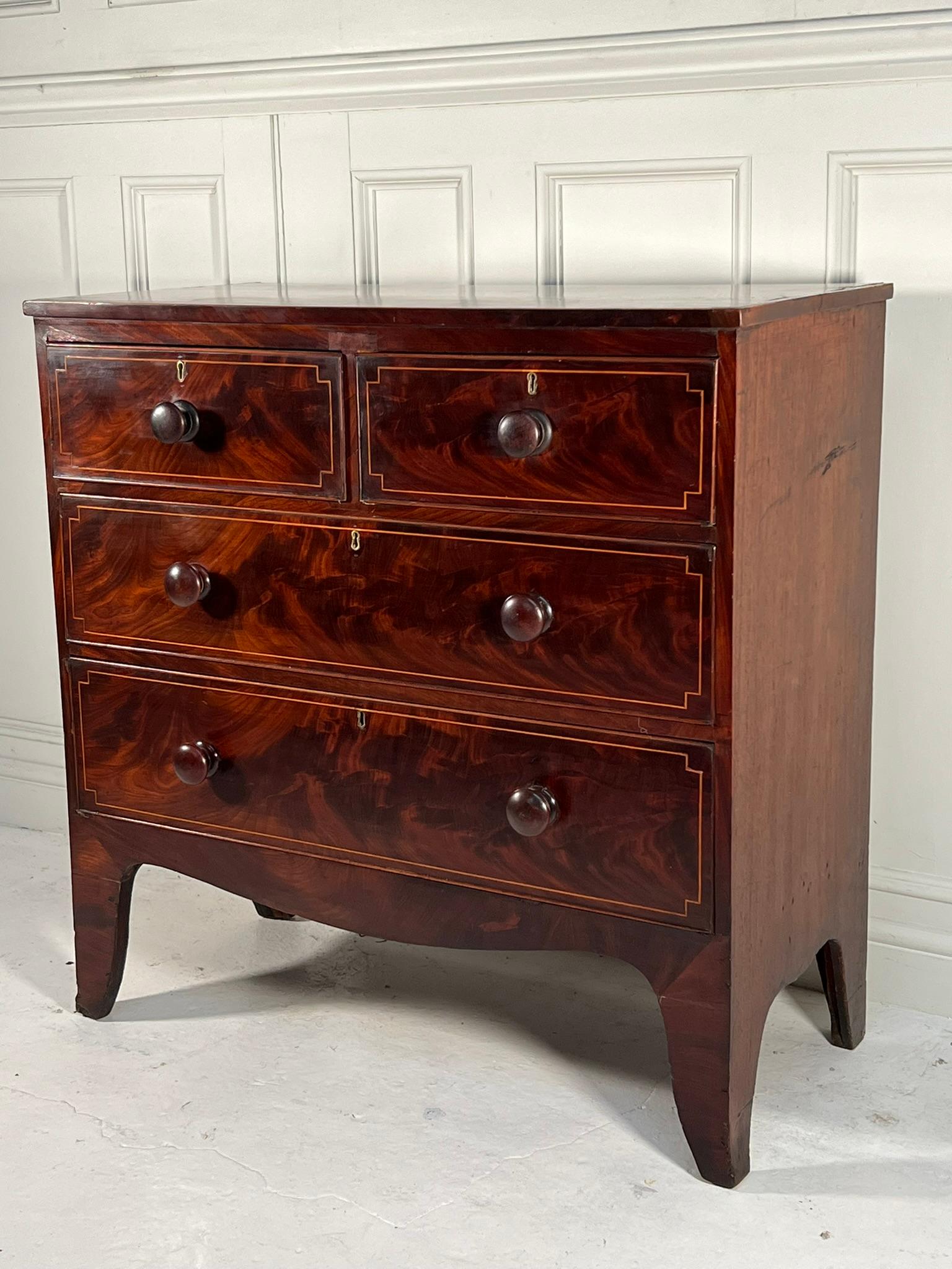 Regency Period Chest of Drawers For Sale 1