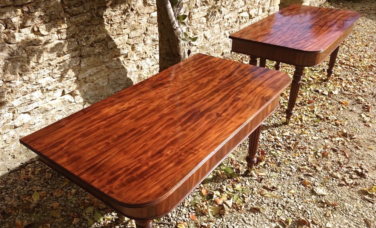 Regency period mahogany extending dining table attributed to Gillows For Sale 2