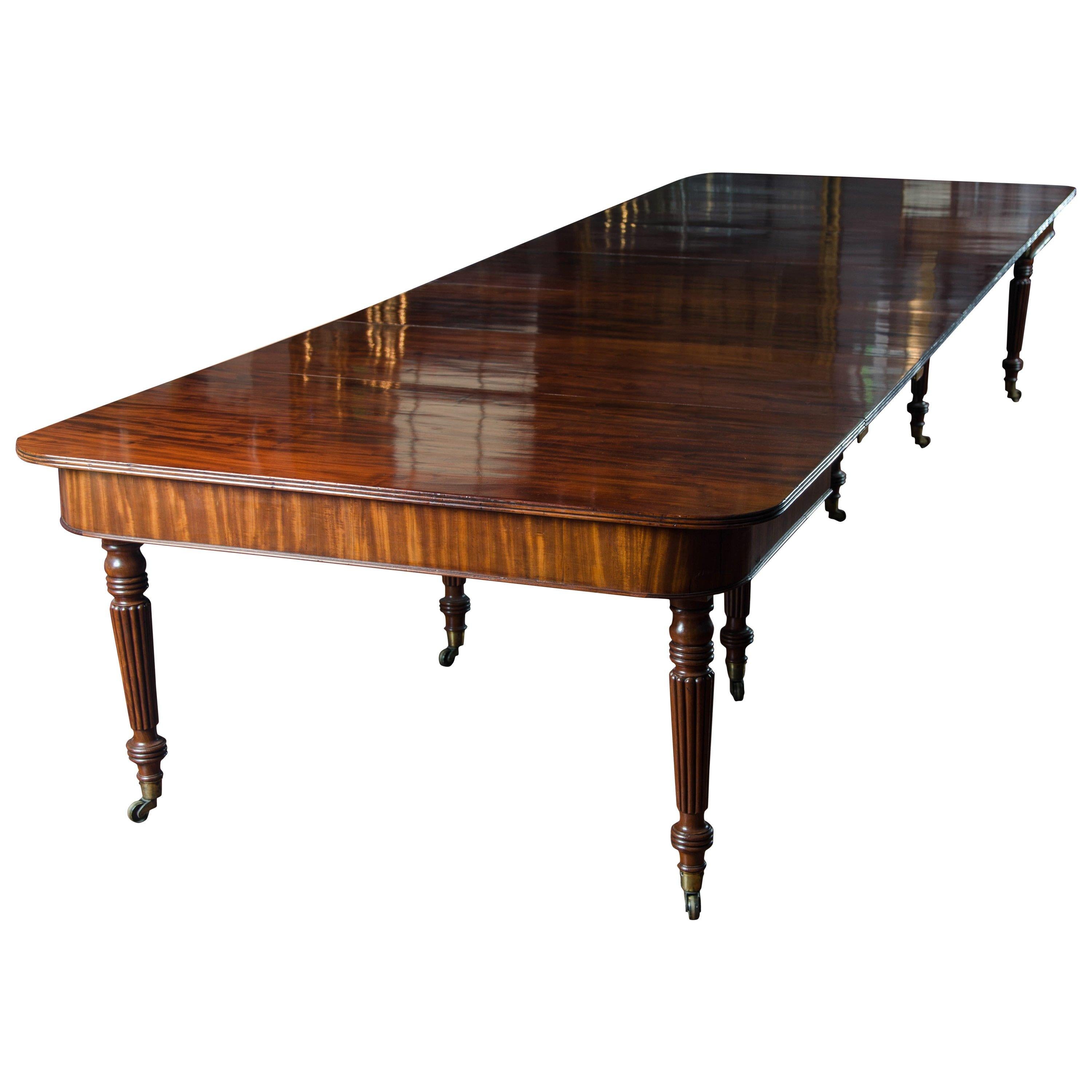 Regency period mahogany extending dining table attributed to Gillows For Sale