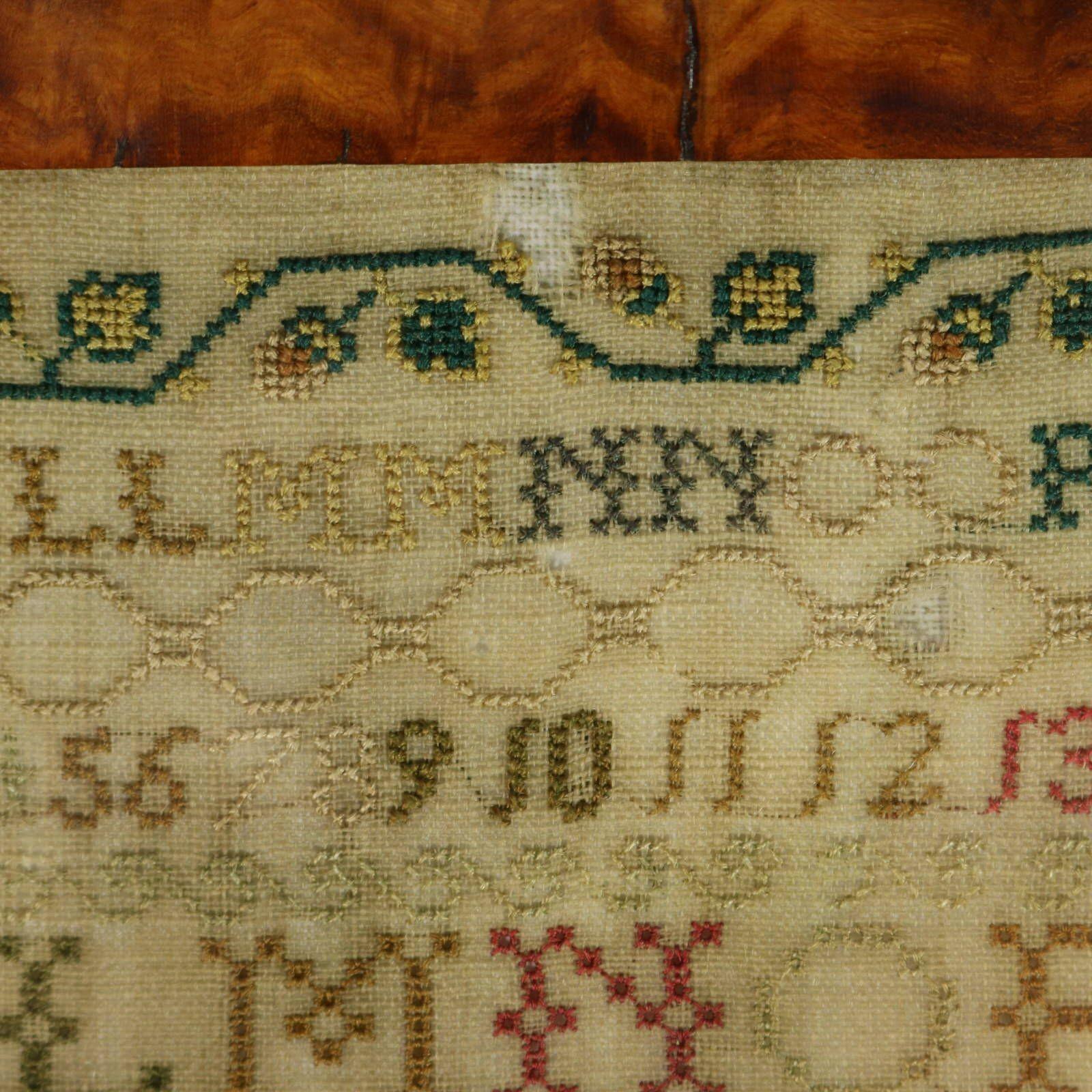 Sampler de Norfolk de l'époque de la Régence, 1828, par E A Giscard âgé de 12 ans en vente 11