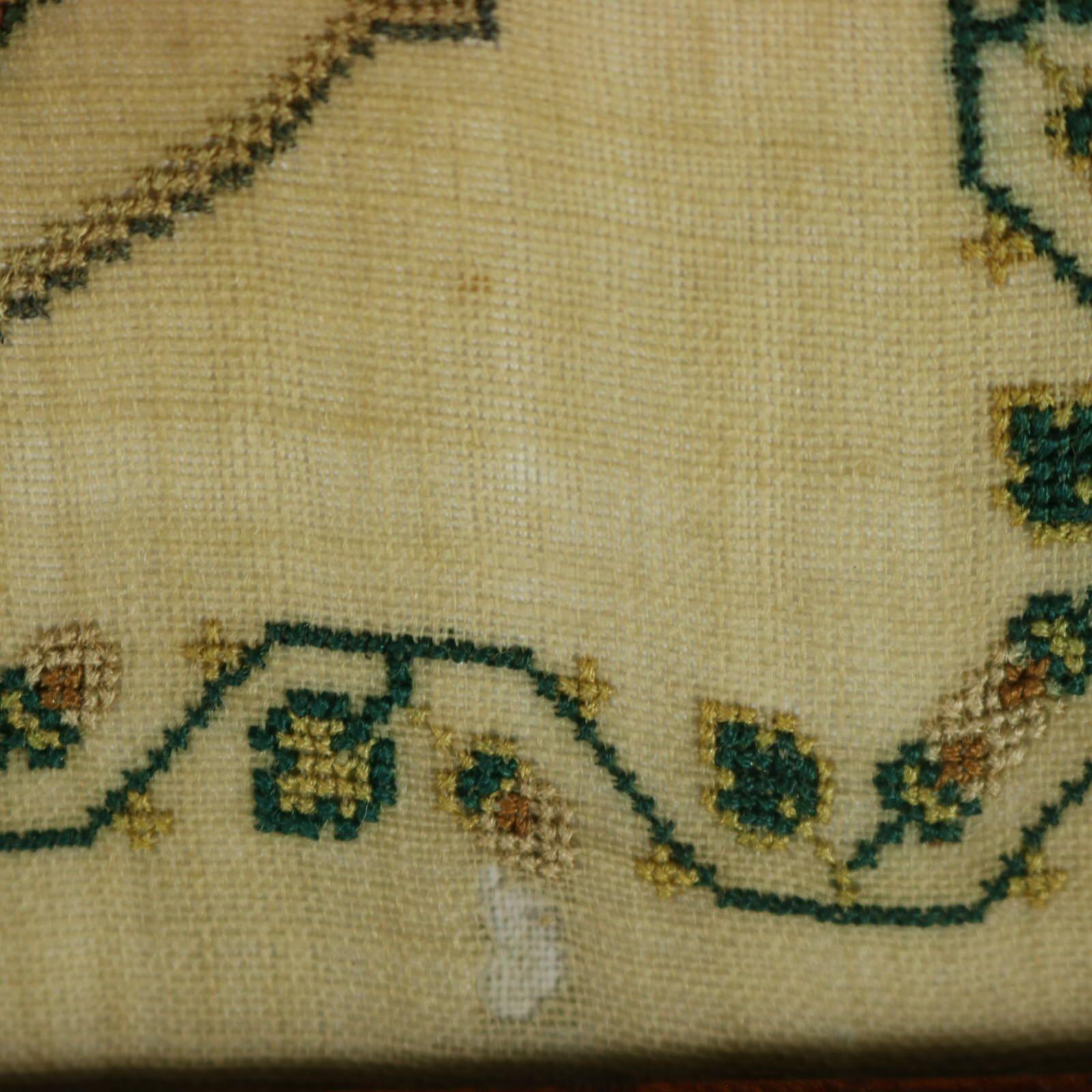 Sampler de Norfolk de l'époque de la Régence, 1828, par E A Giscard âgé de 12 ans en vente 12