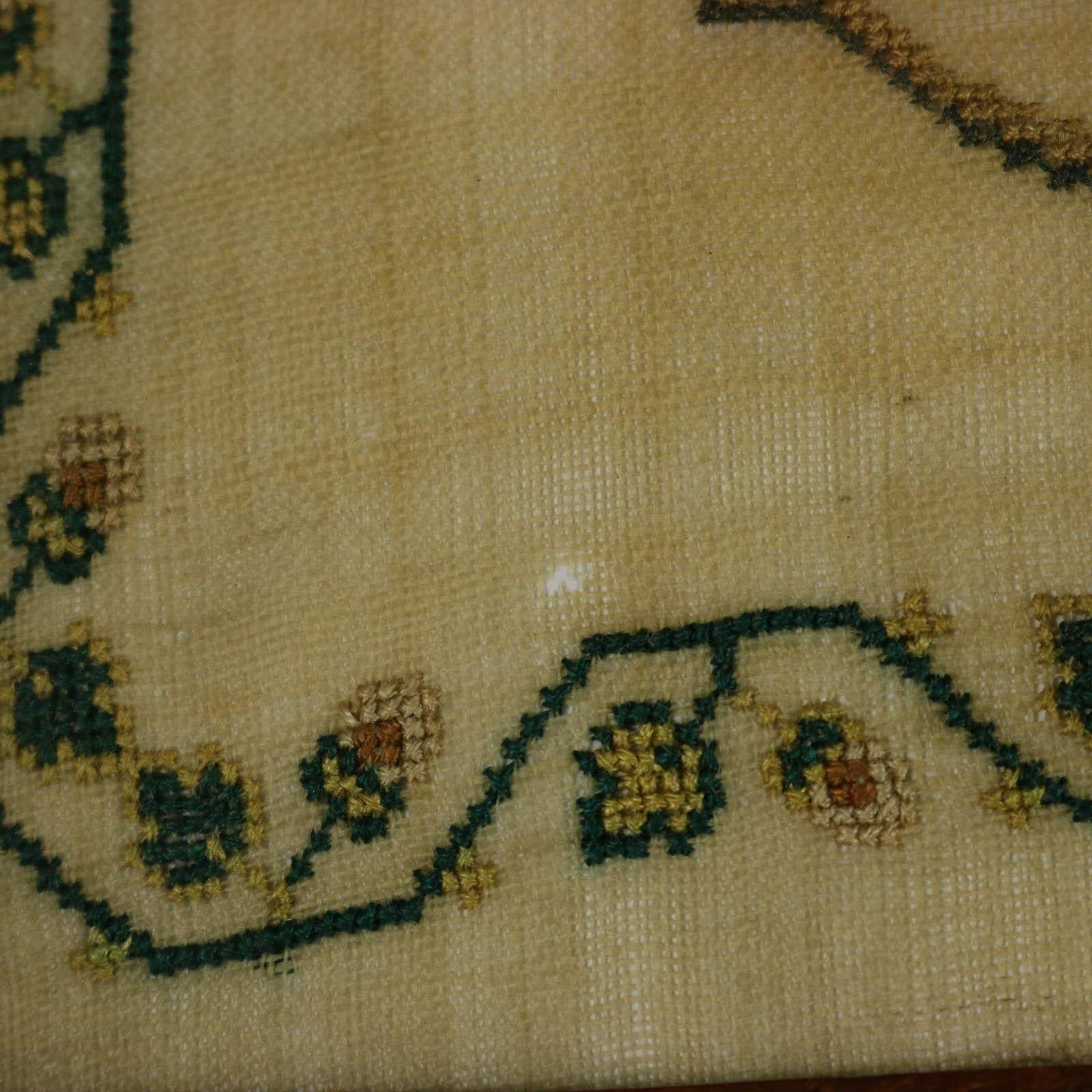 Sampler de Norfolk de l'époque de la Régence, 1828, par E A Giscard âgé de 12 ans en vente 13