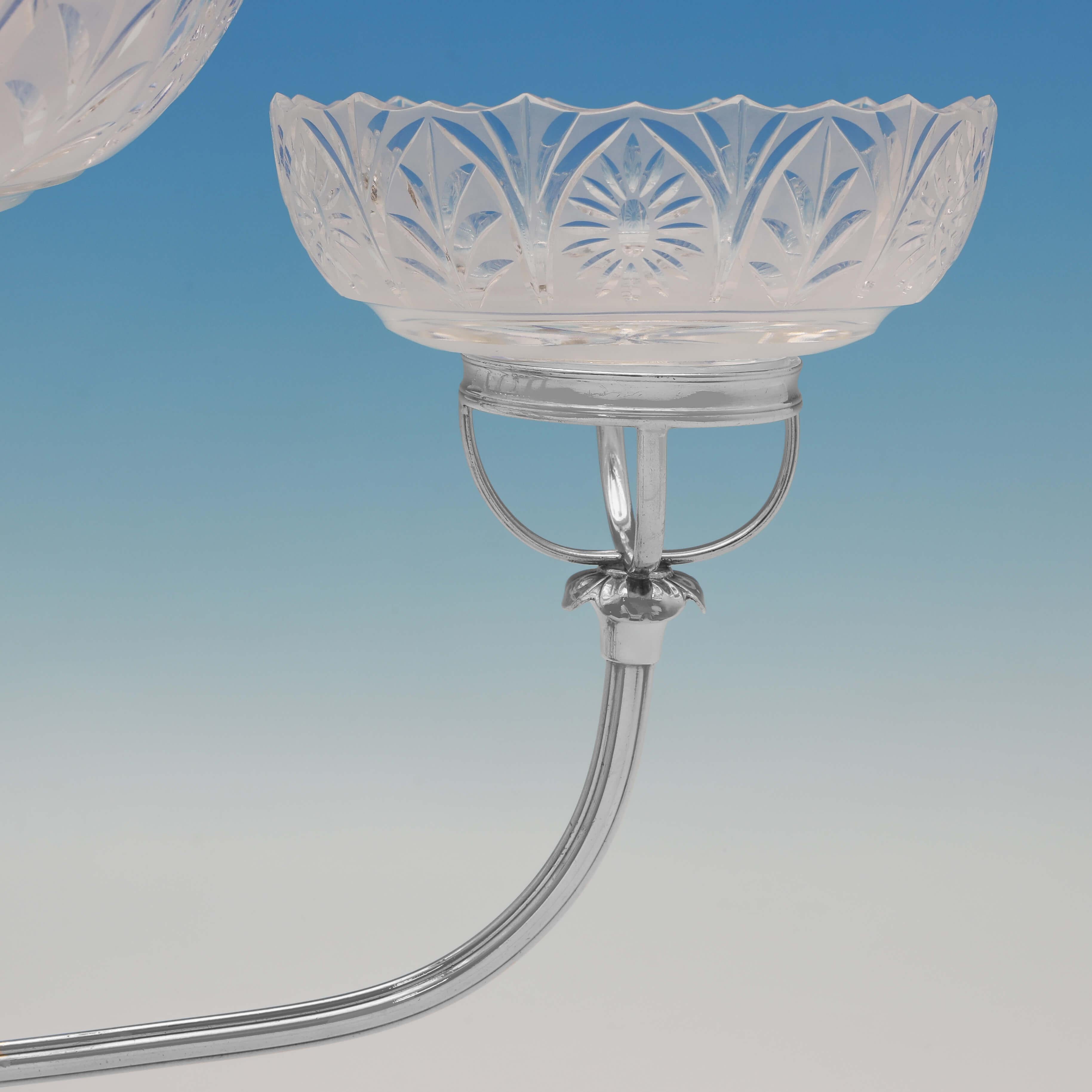 English Regency Period Old Sheffield Plate Epergne or Centrepiece, Made circa 1815 For Sale