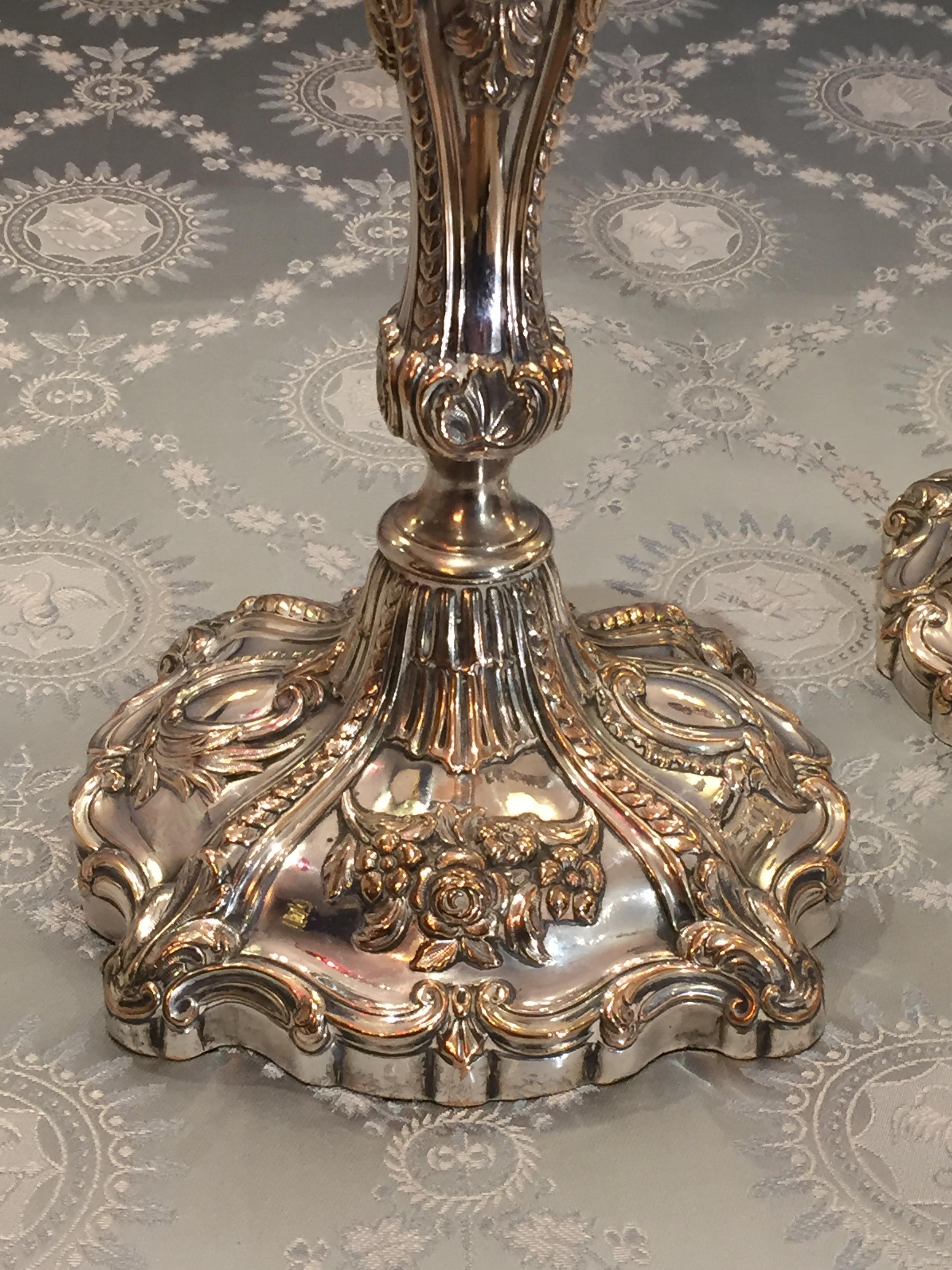 English Regency Period Rococo Revival Sheffield Plate Candlesticks by T and J Creswick For Sale