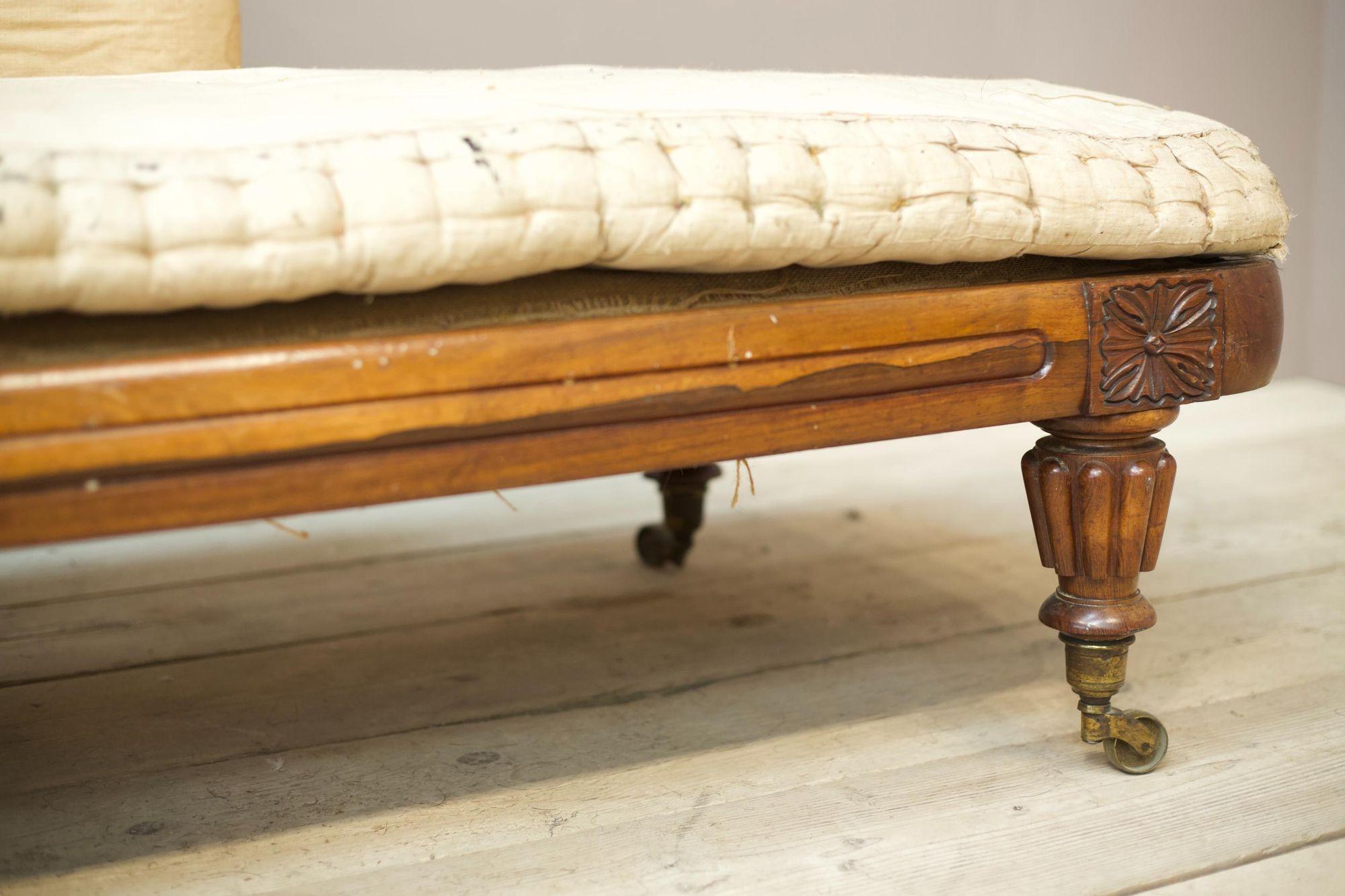 19th Century Regency Period Rosewood Chaise Lounge