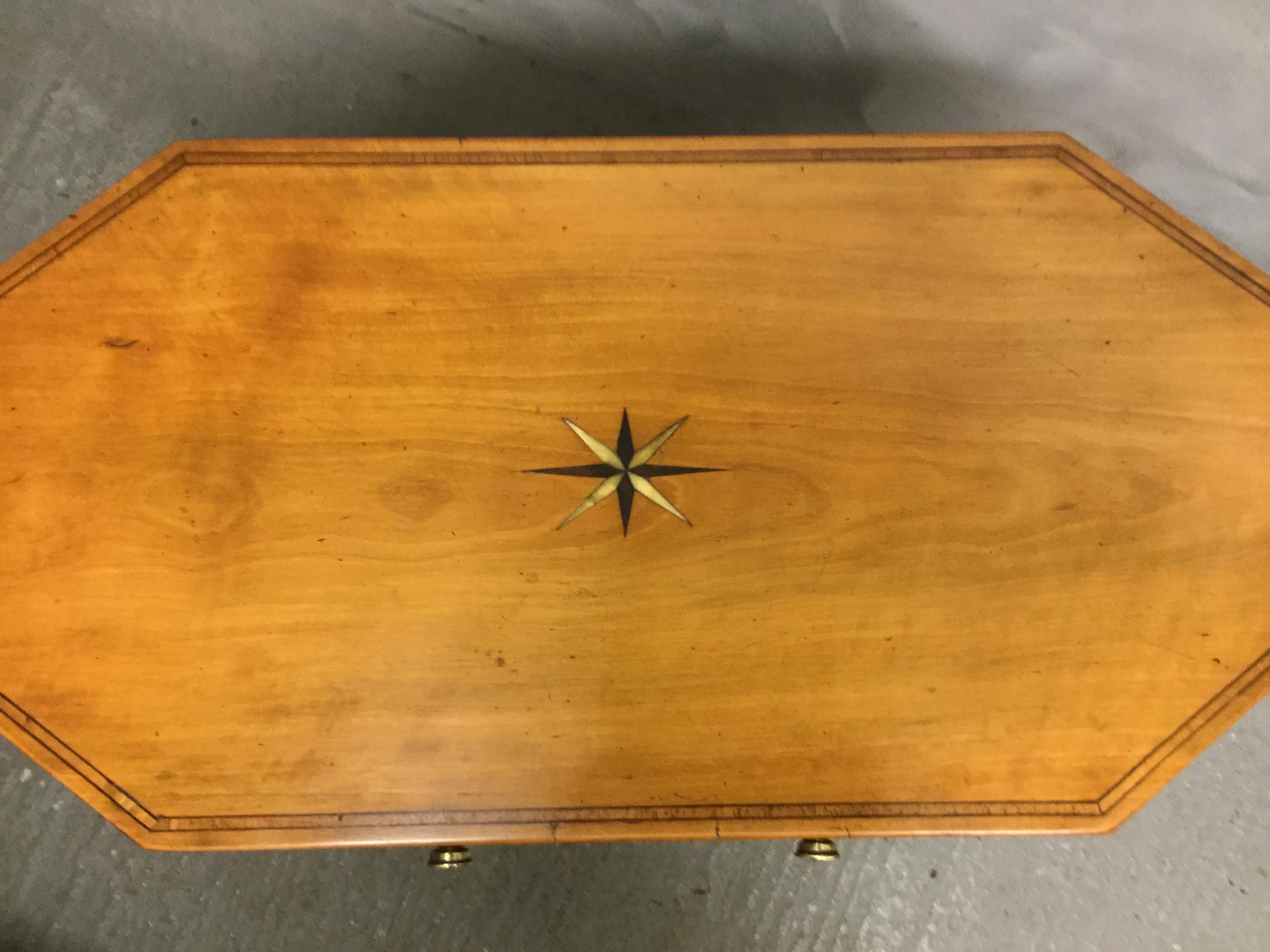 Regency Period Satinwood Inlaid Occasional Table with a Drawer (Englisch) im Angebot