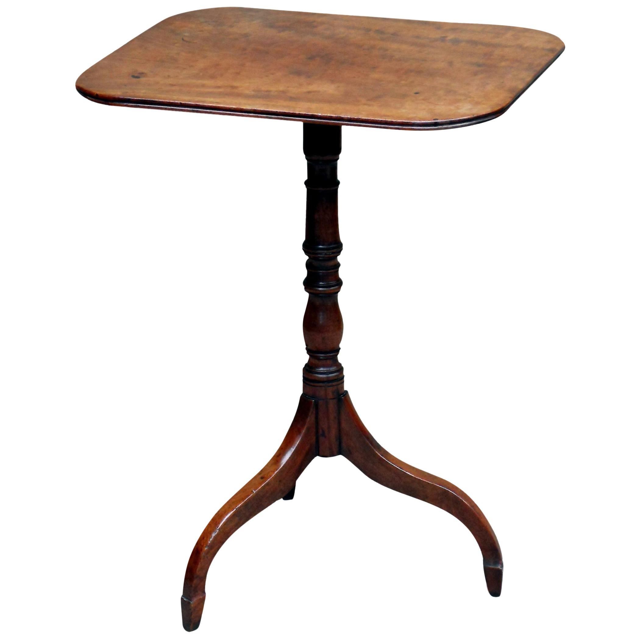 Regency Period Tilt-Top Mahogany Lamp Table For Sale