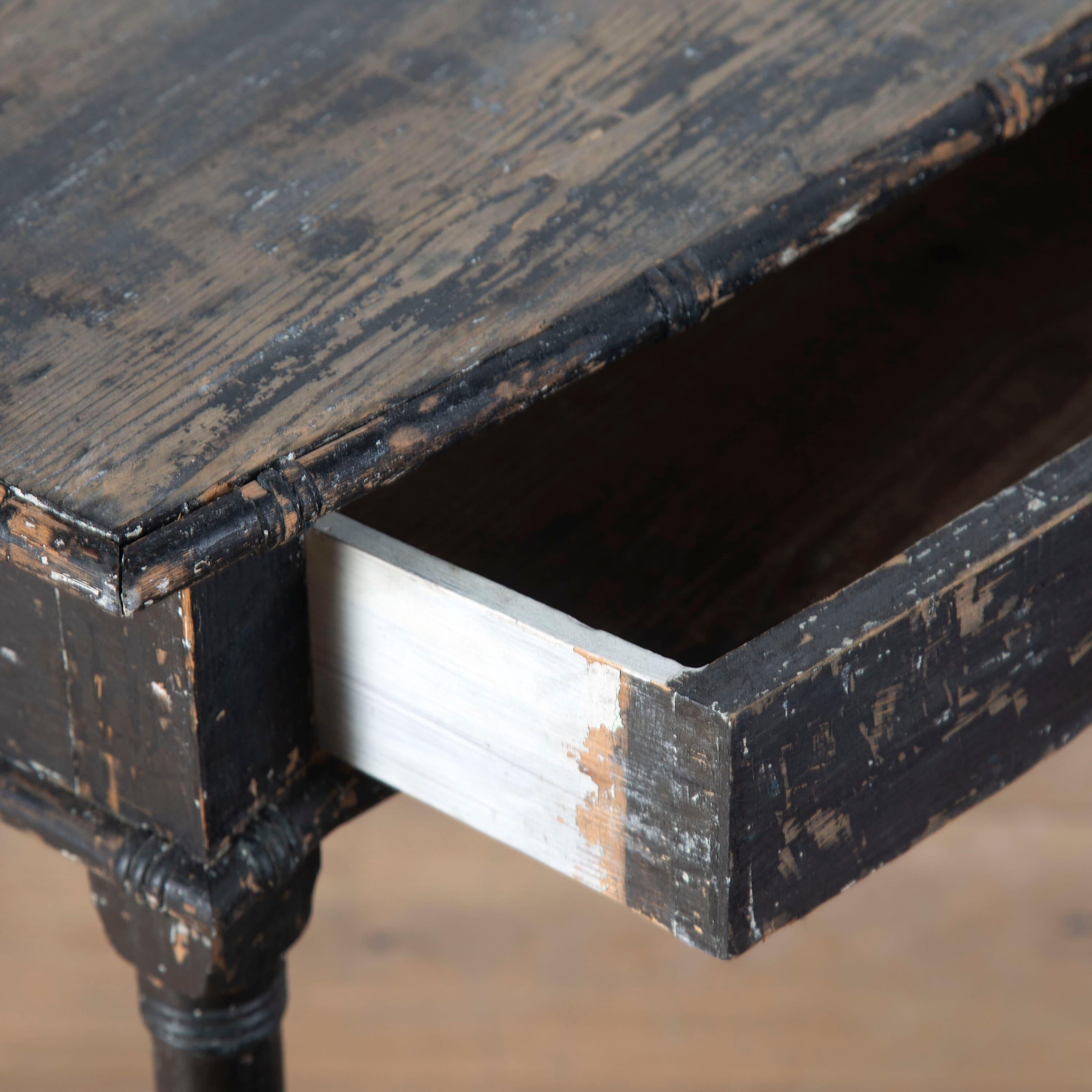 Regency Pine Side Table in Original Paint 3