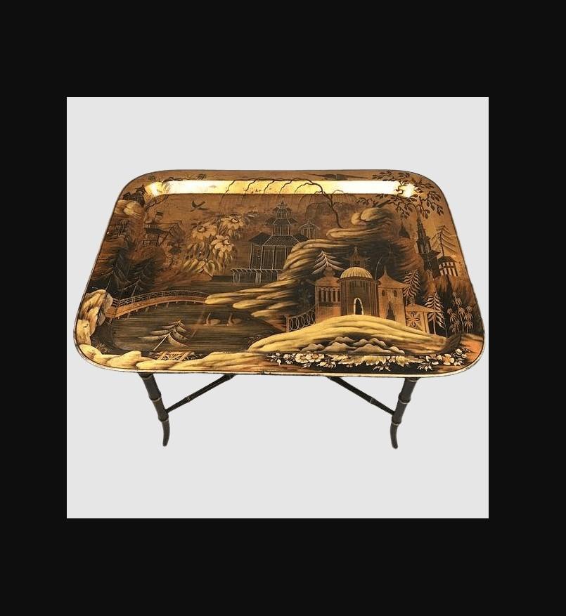 Regency Polychrome Papier Mache Chinoiserie Tray Table In Excellent Condition For Sale In Lymington, GB