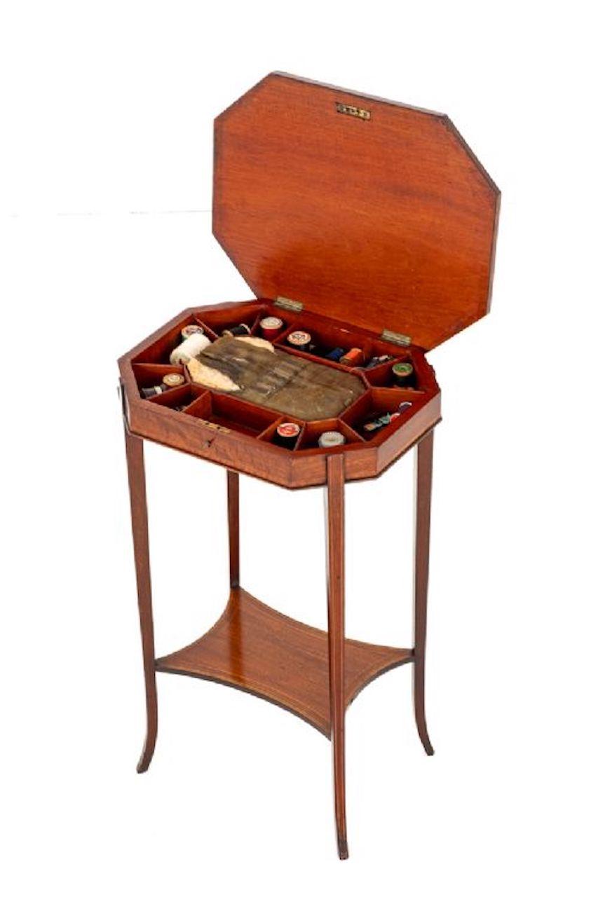 Regency Revival Side Sewing Table Mahogany 1880 In Good Condition For Sale In Potters Bar, GB