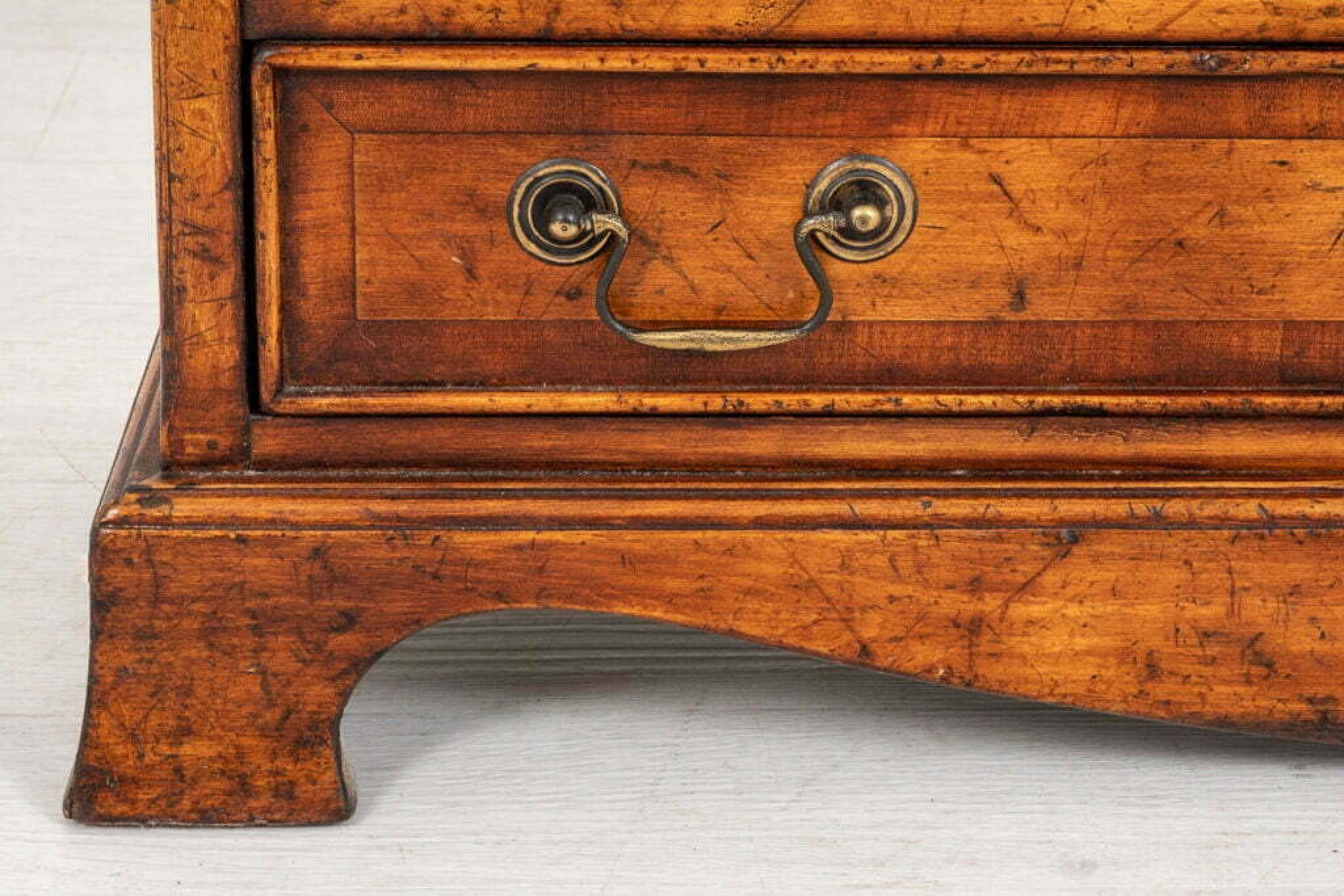 Cherrywood waterfall open bookcase in the Regency manner
Standing upon splay feet.
Look at the lovely grain and patina to the cherry wood
Circa 1950
Having 1 drawer to the base.
Will ship to anywhere in the world - including US - so please get in