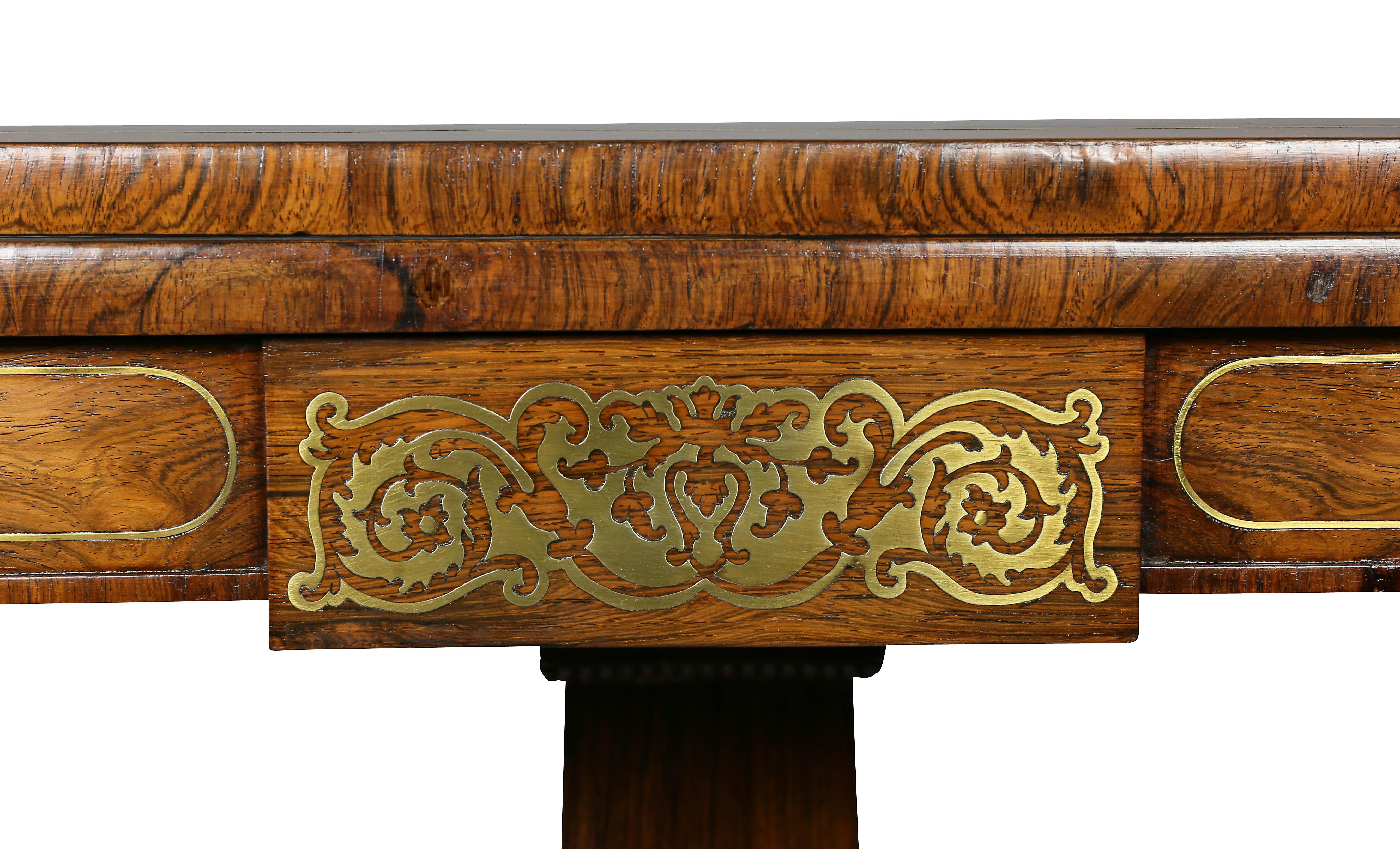 Kartentisch aus Rosenholz und Messing mit Intarsien im Regency-Stil 3