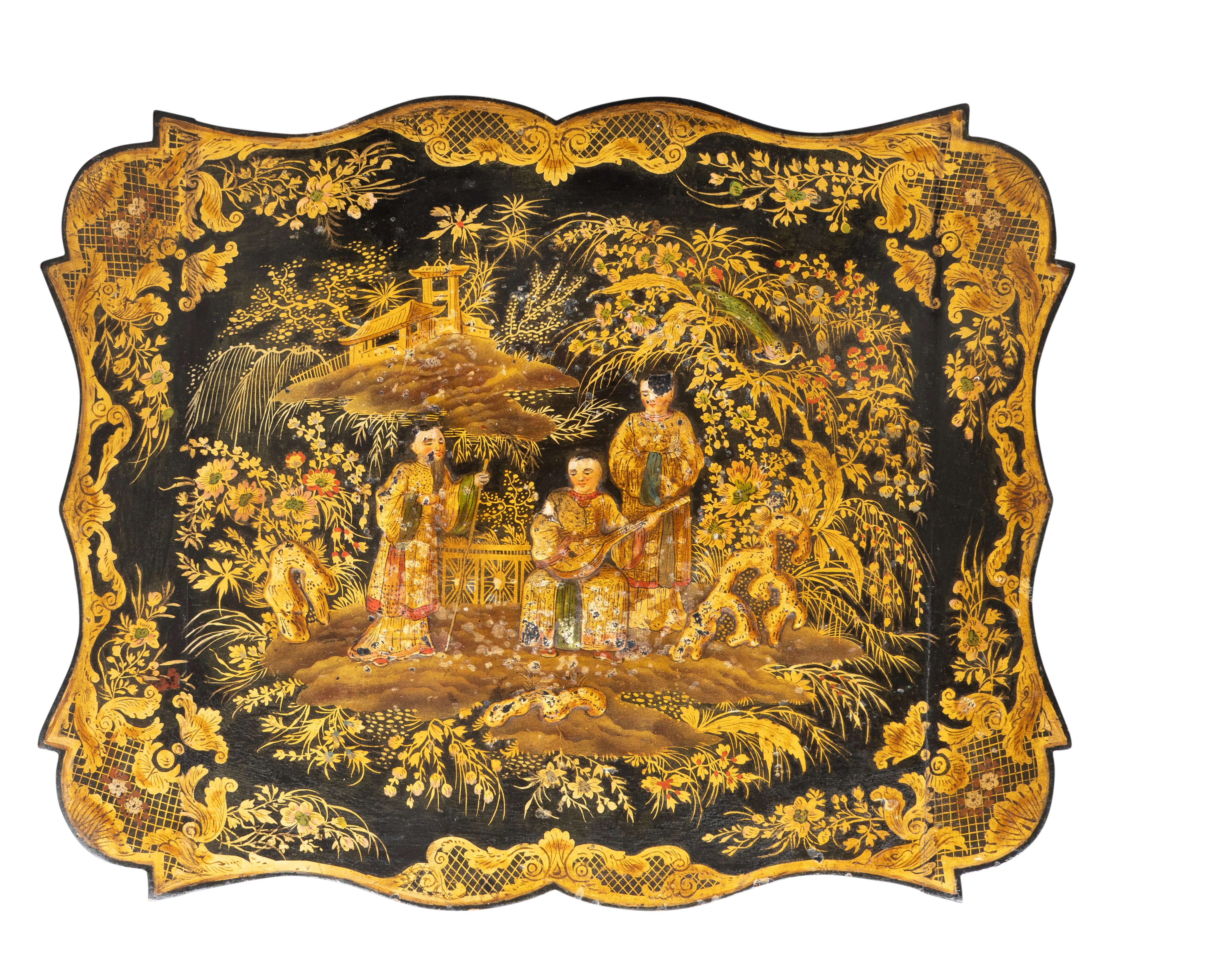 Tavolino Regency in palissandro e cineserie adattato da un paravento a palo In condizioni buone in vendita a Essex, MA