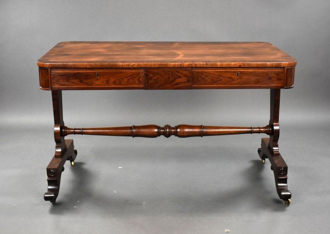 Regency Rosewood Center Table In Good Condition For Sale In Chelmsford, Essex