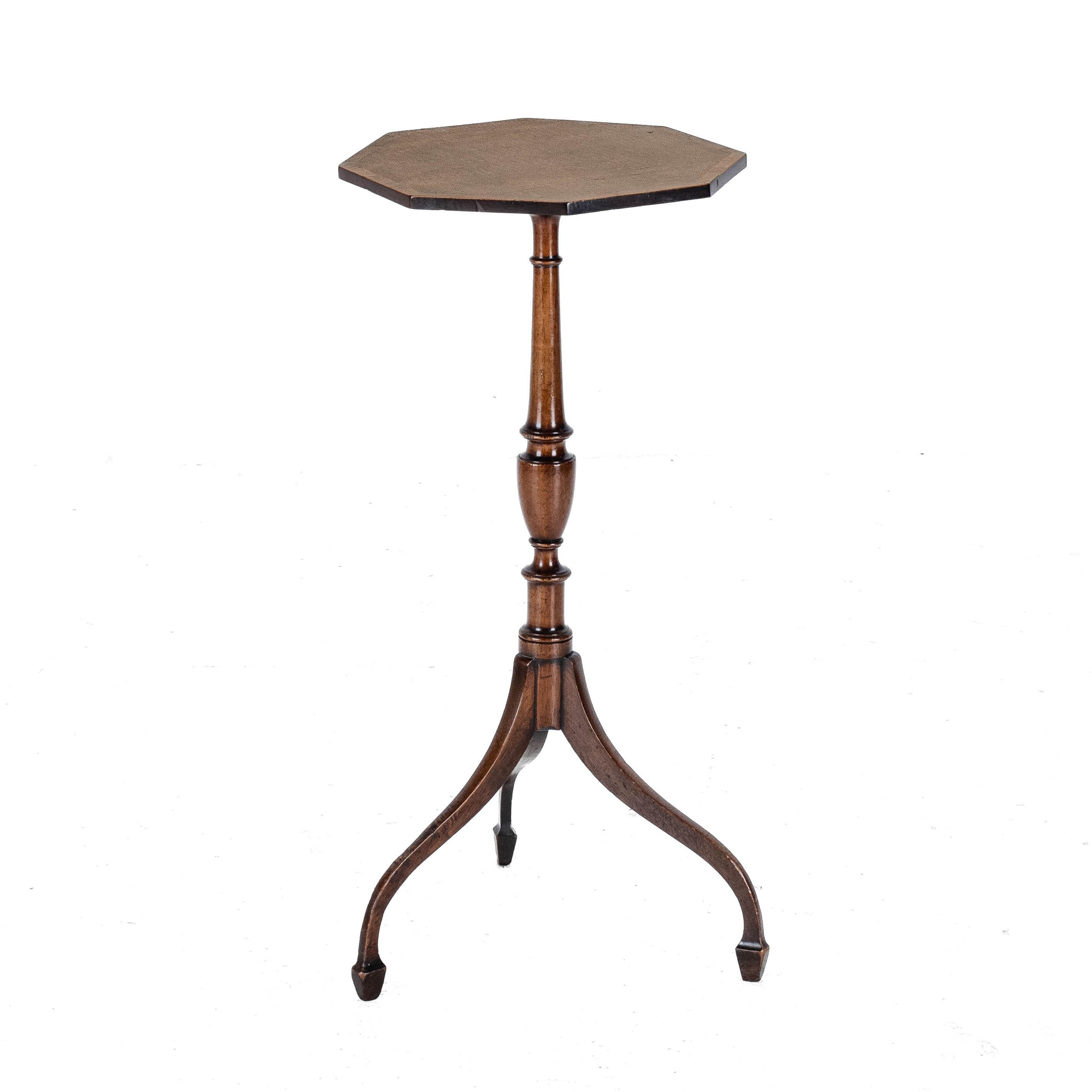 Cross-Banded Regency Rosewood Crossbanded Mahogany Octagonal Wine Table C1810 (Georgian)