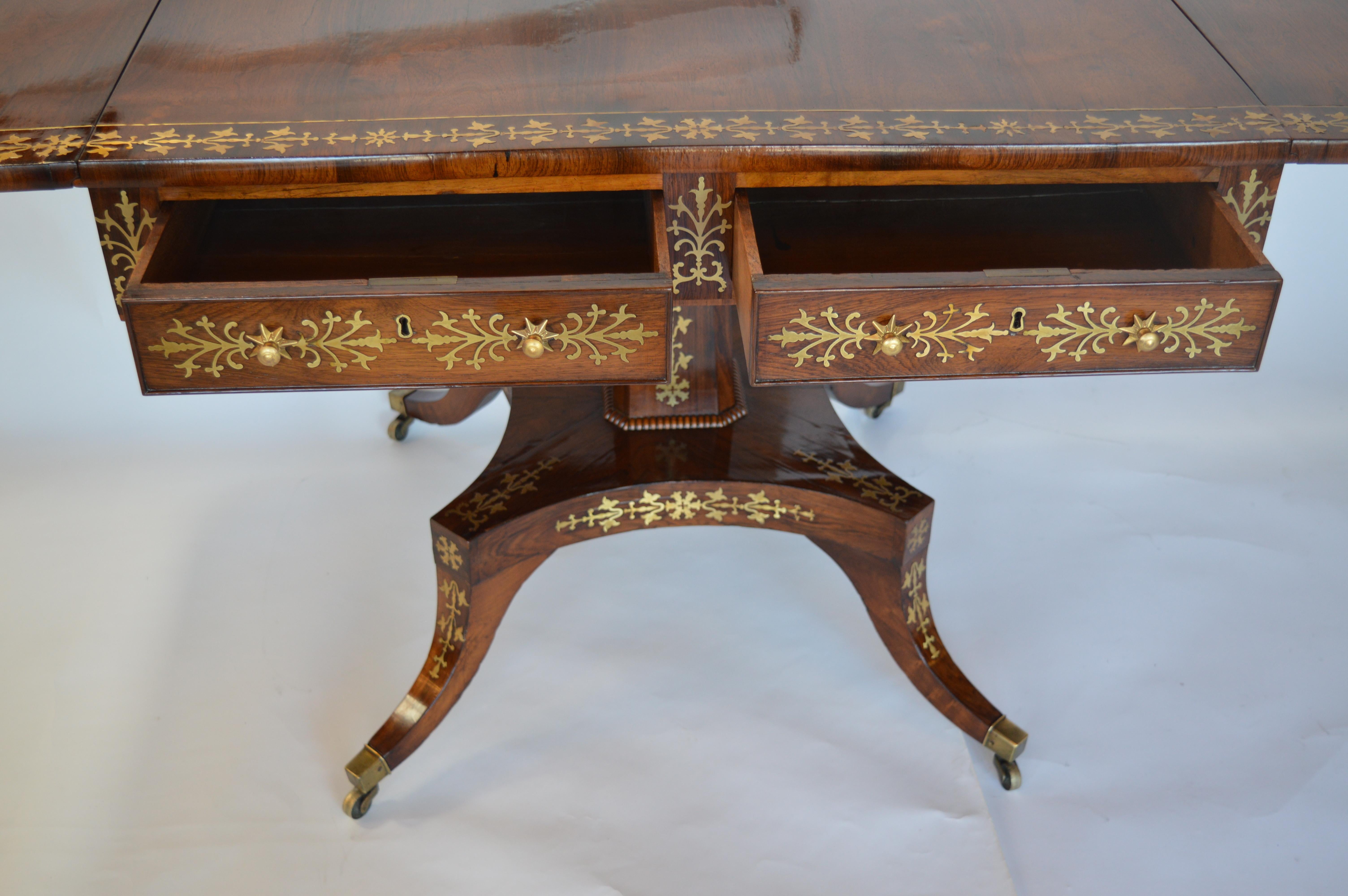 Regency Rosewood Pedestal Table with Brass Inlaid For Sale 1